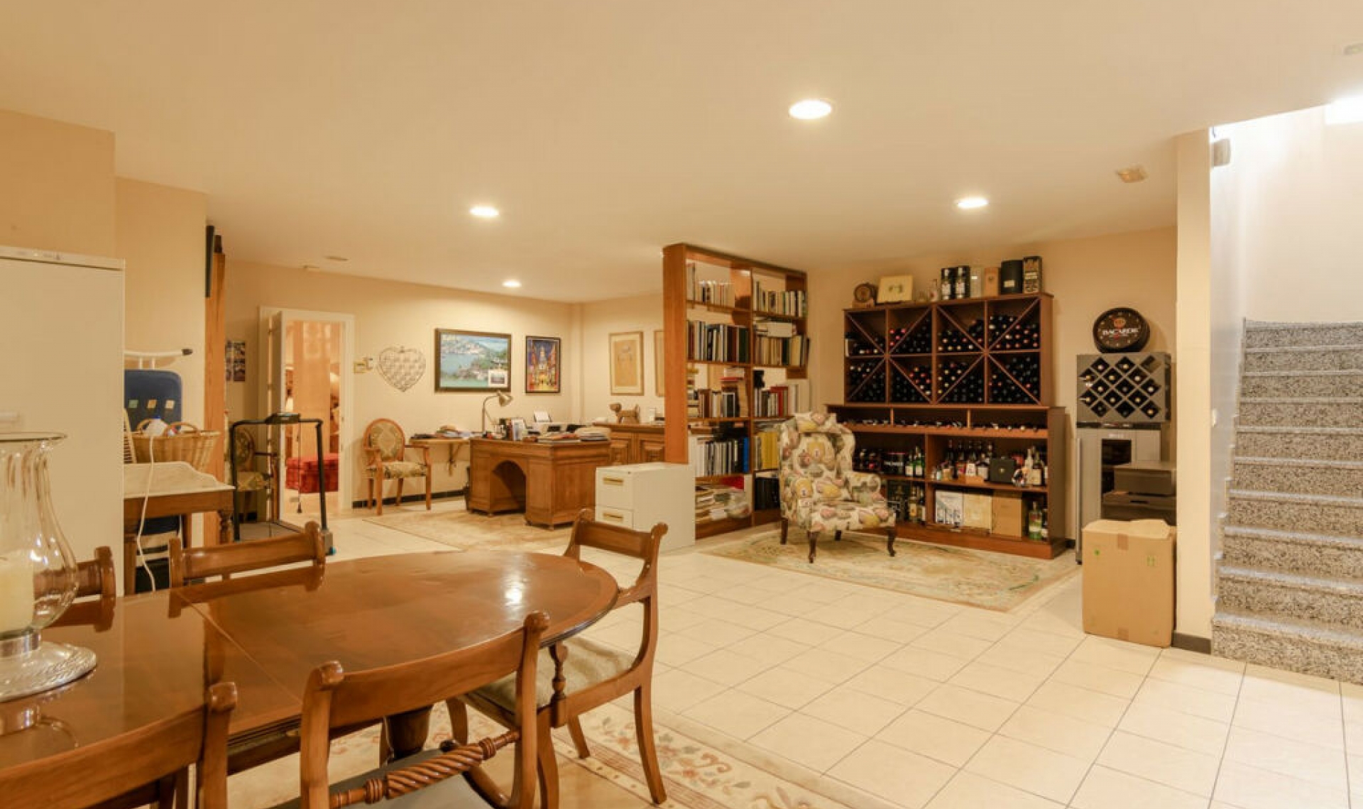 Resale - House -
La Cala de Mijas