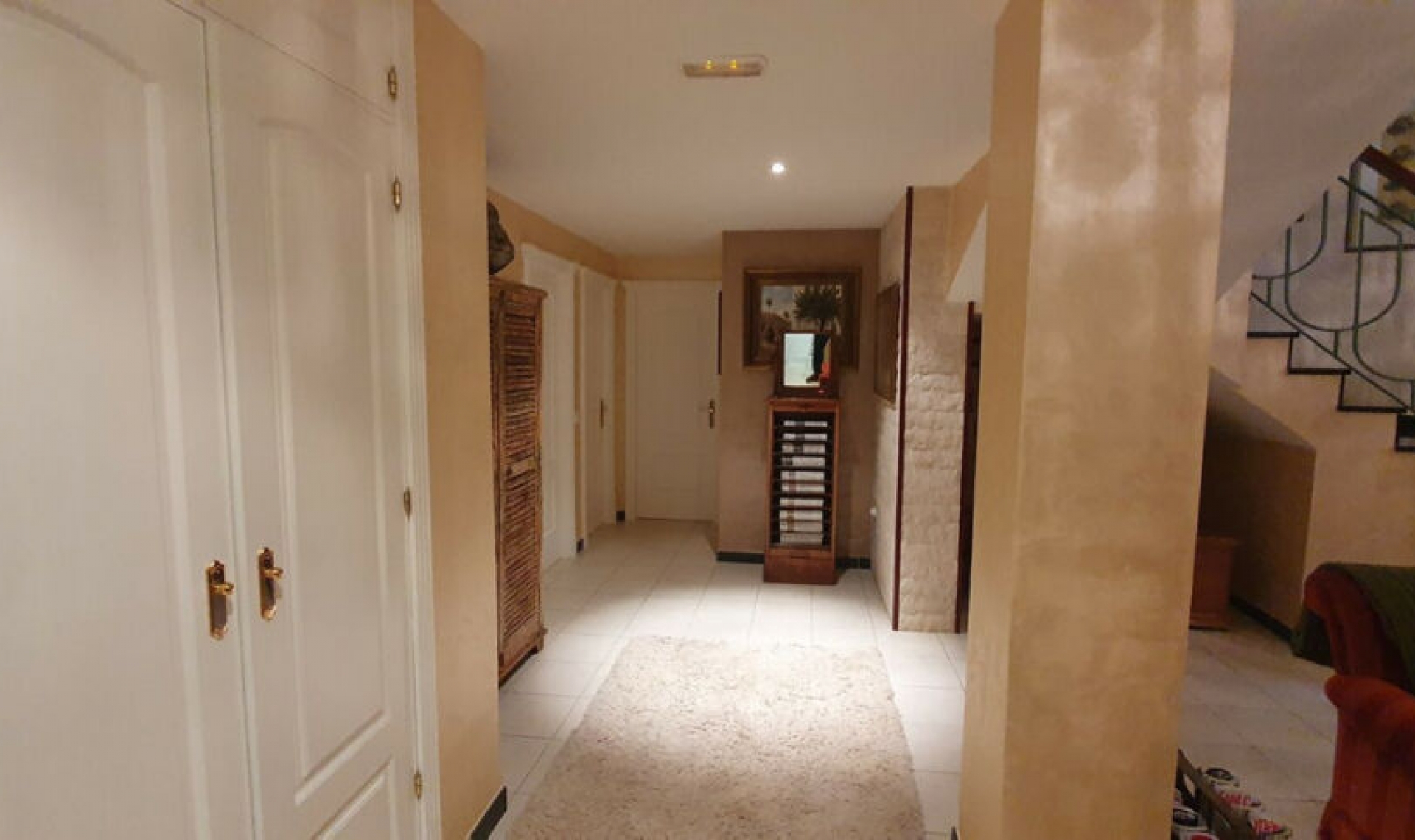 Resale - House -
La Cala de Mijas