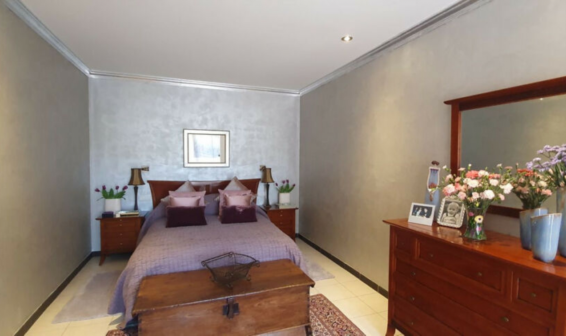 Resale - House -
La Cala de Mijas