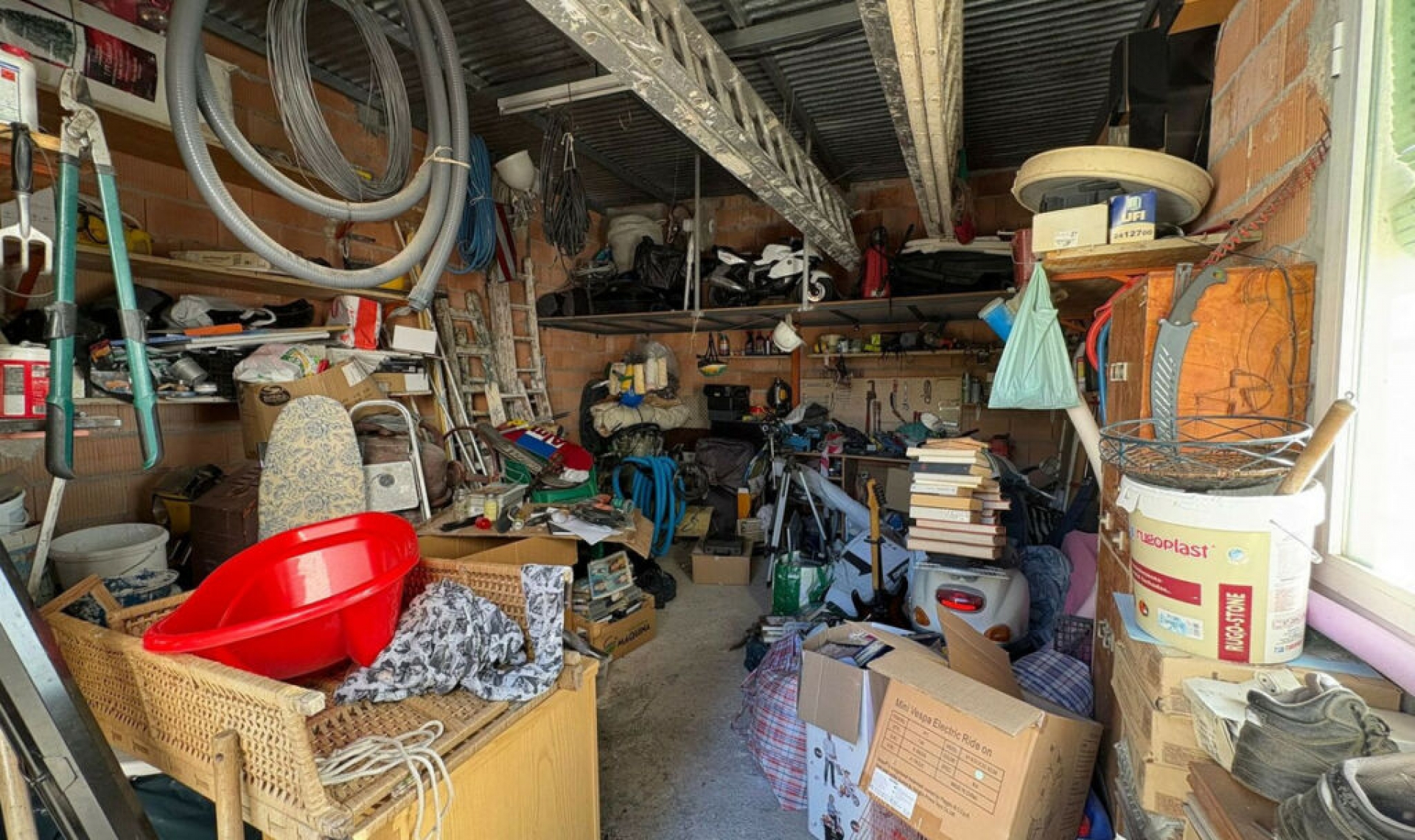 Resale - House -
La Cala de Mijas