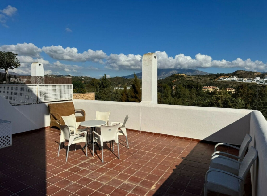 Resale - House -
La Cala de Mijas