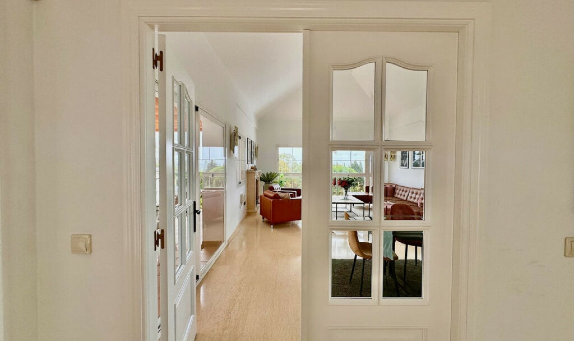 Resale - House -
La Cala de Mijas