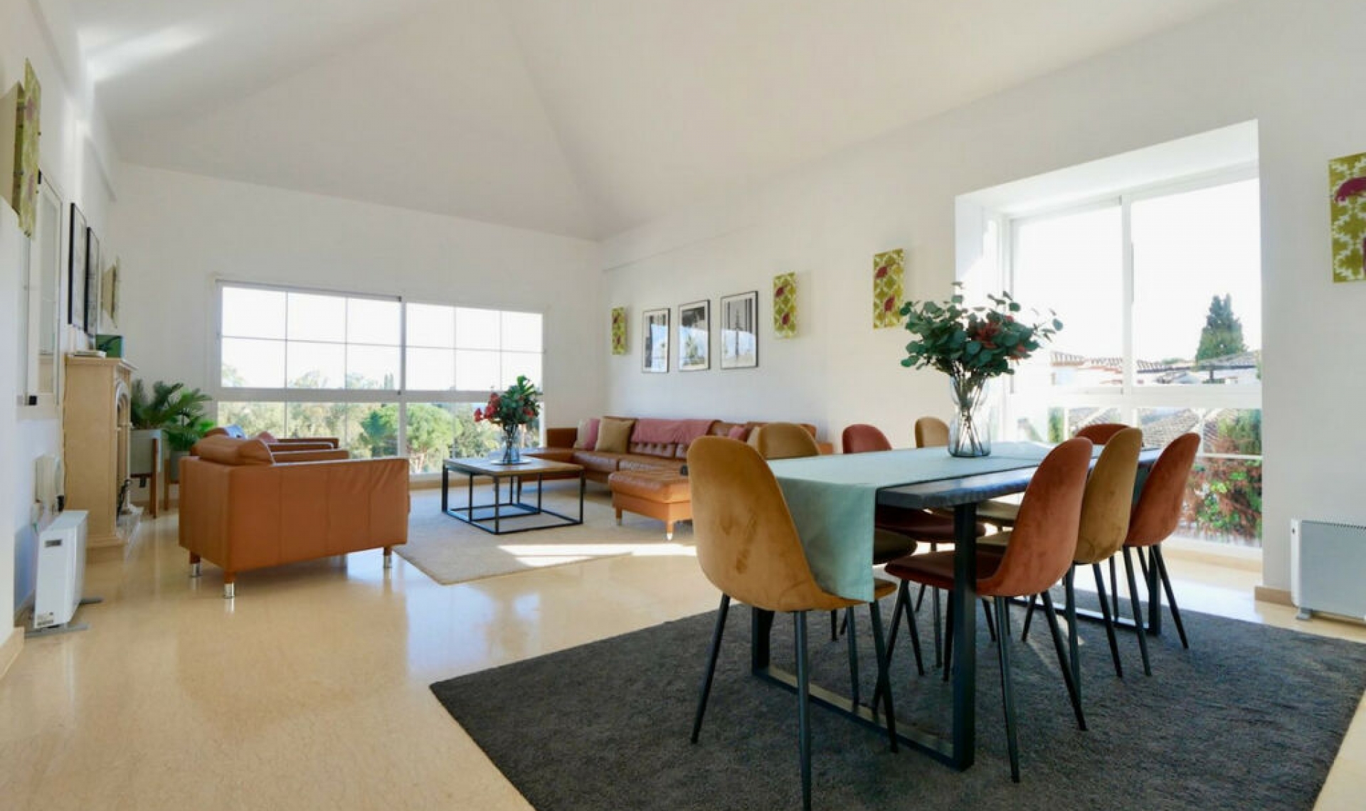 Resale - House -
La Cala de Mijas