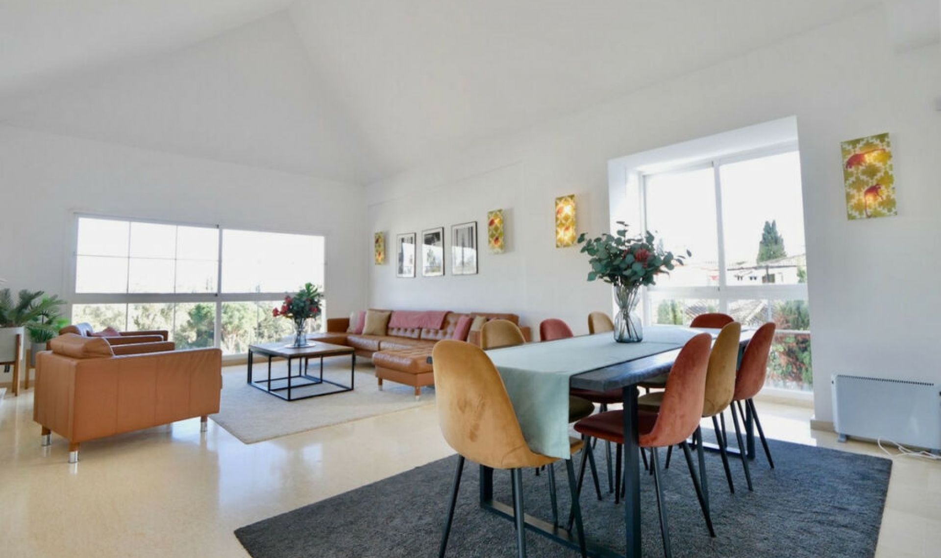 Resale - House -
La Cala de Mijas