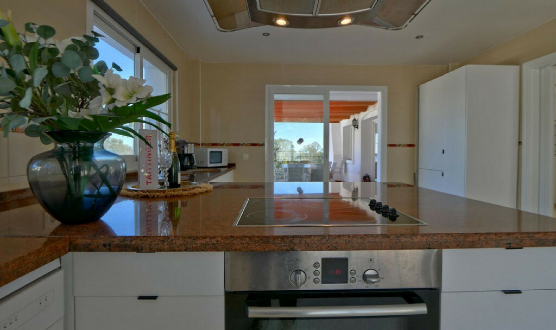 Resale - House -
La Cala de Mijas