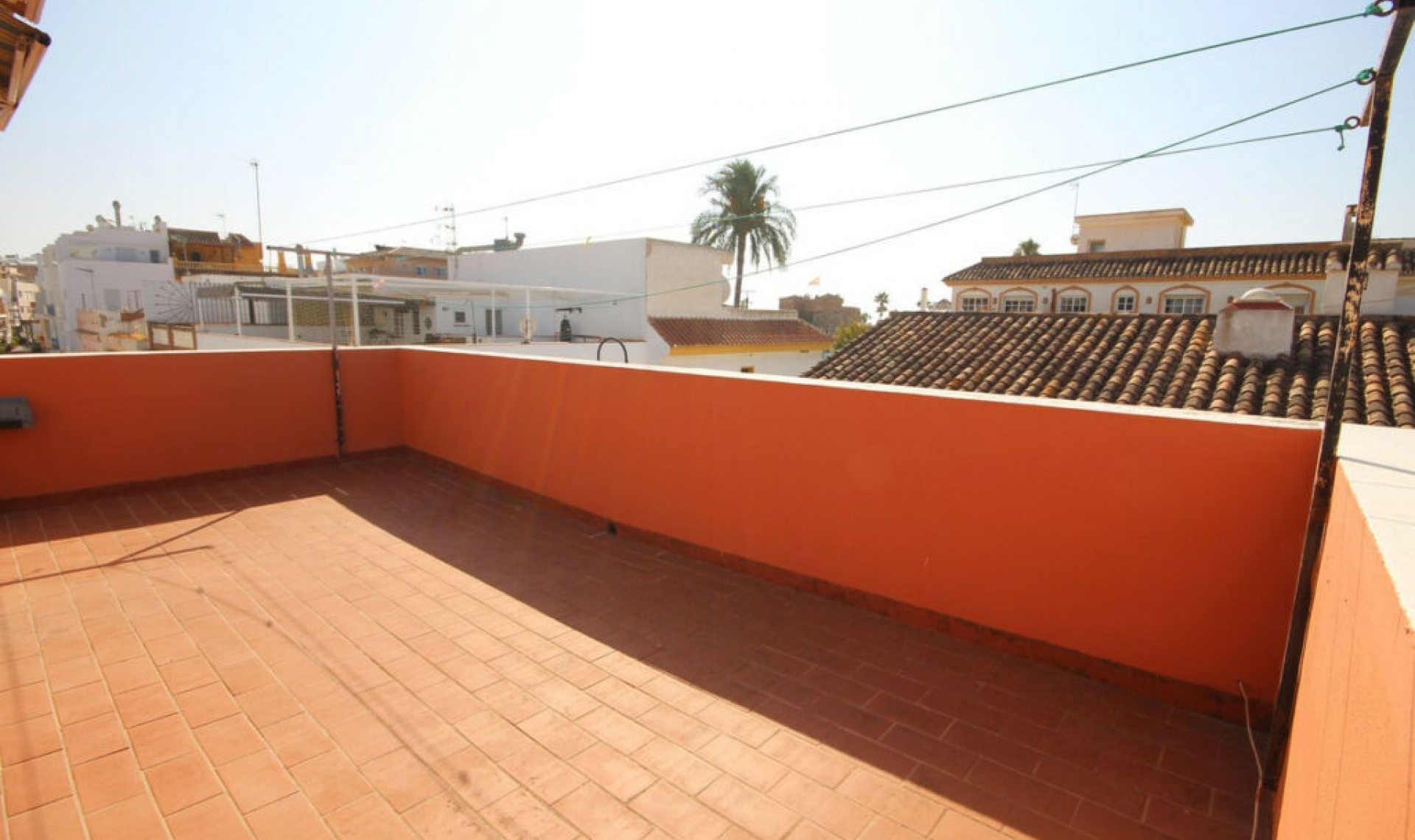 Resale - House -
La Cala de Mijas