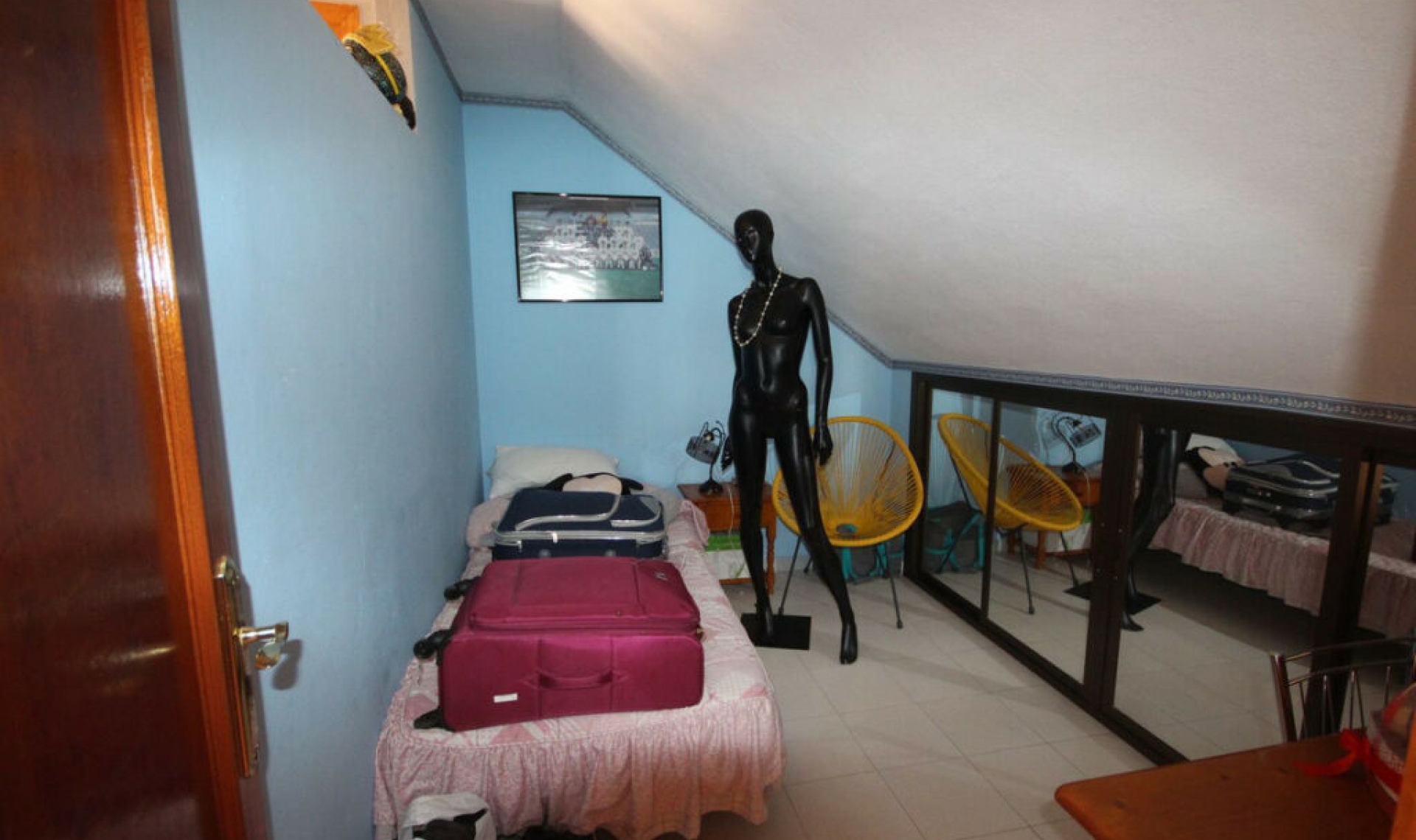 Resale - House -
La Cala de Mijas