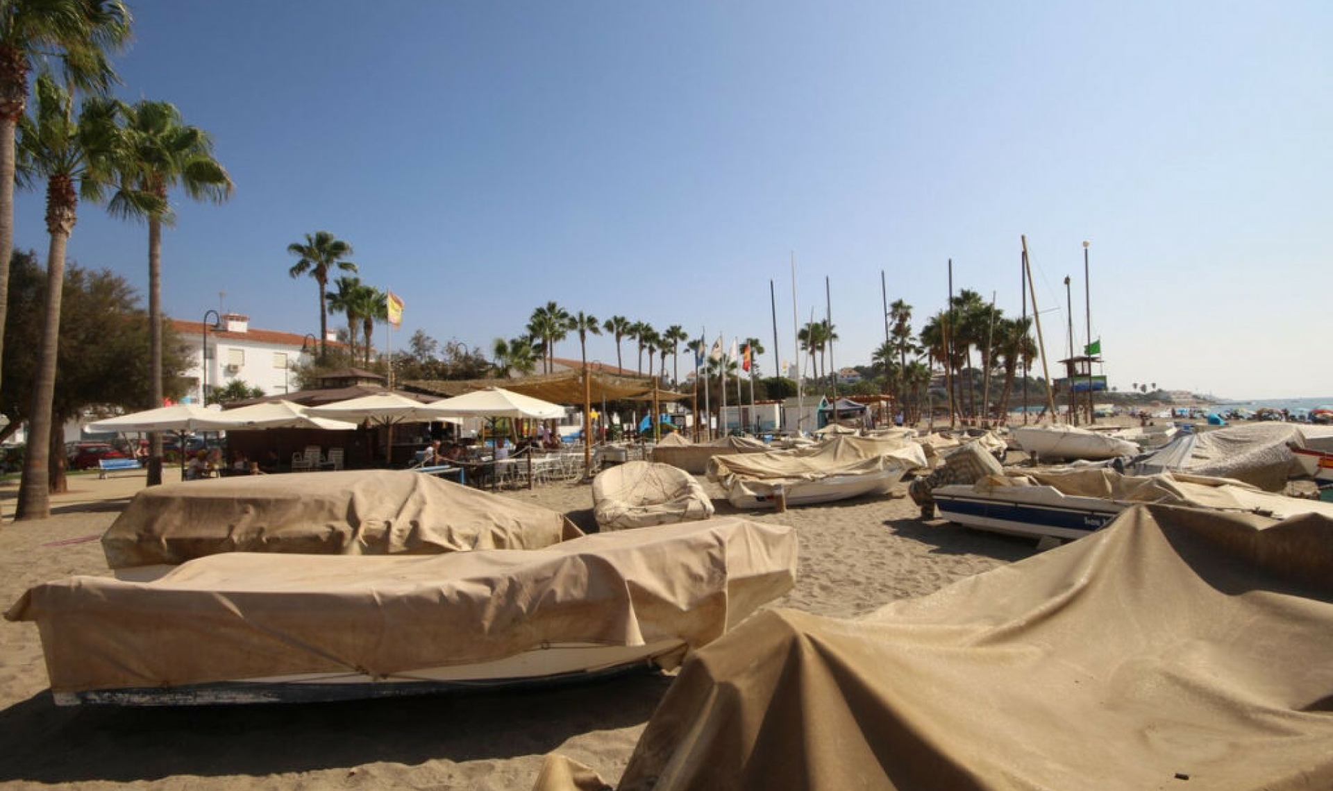 Resale - House -
La Cala de Mijas