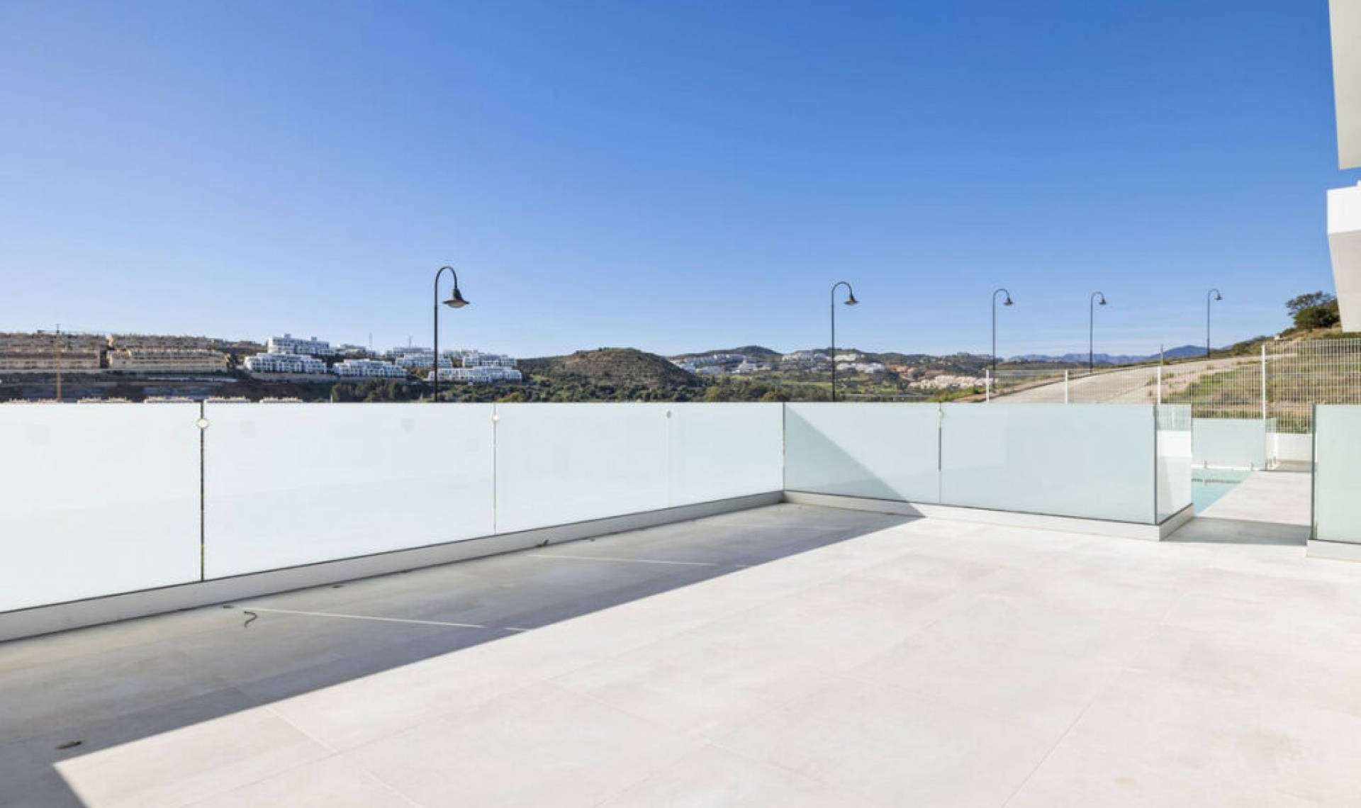 Resale - House -
La Cala de Mijas