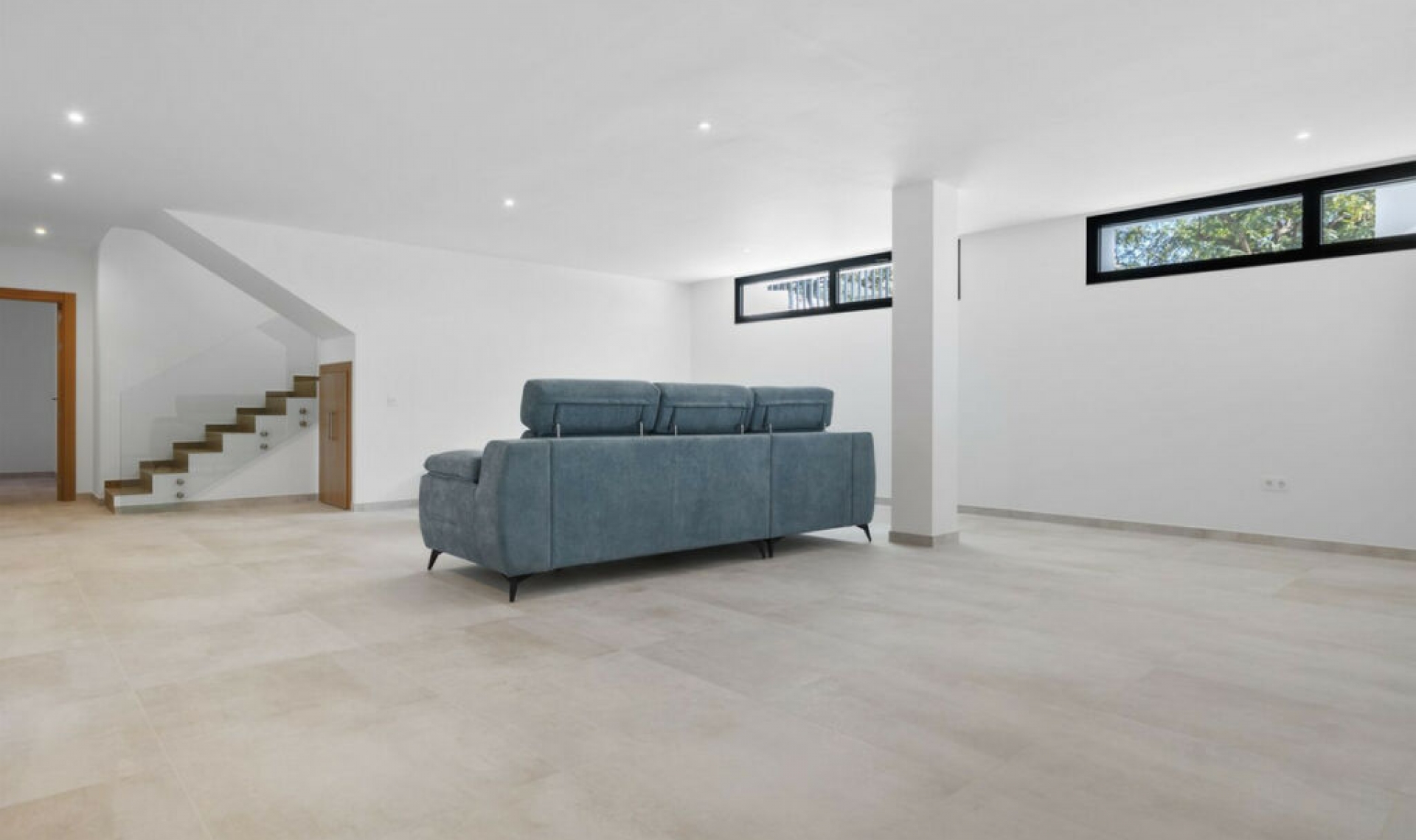 Resale - House -
La Cala de Mijas