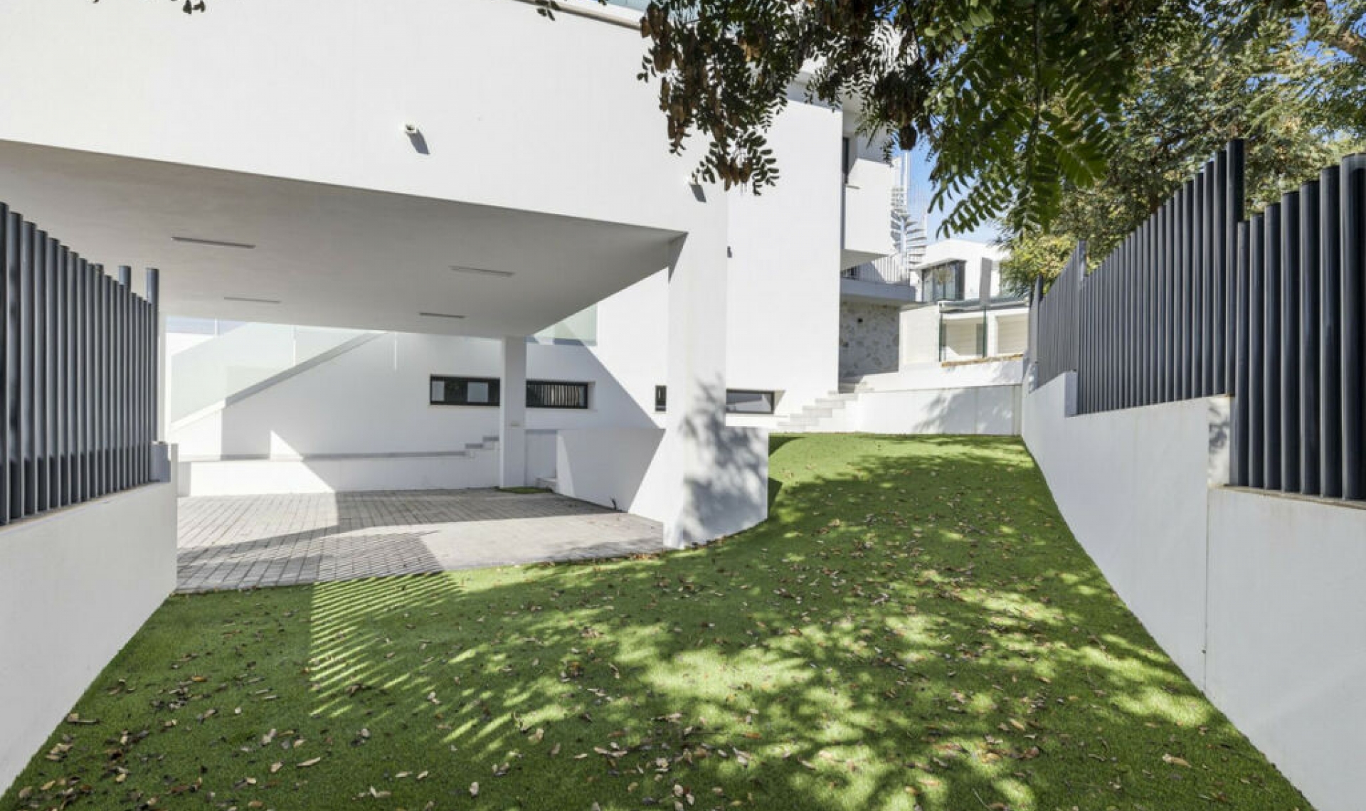 Resale - House -
La Cala de Mijas