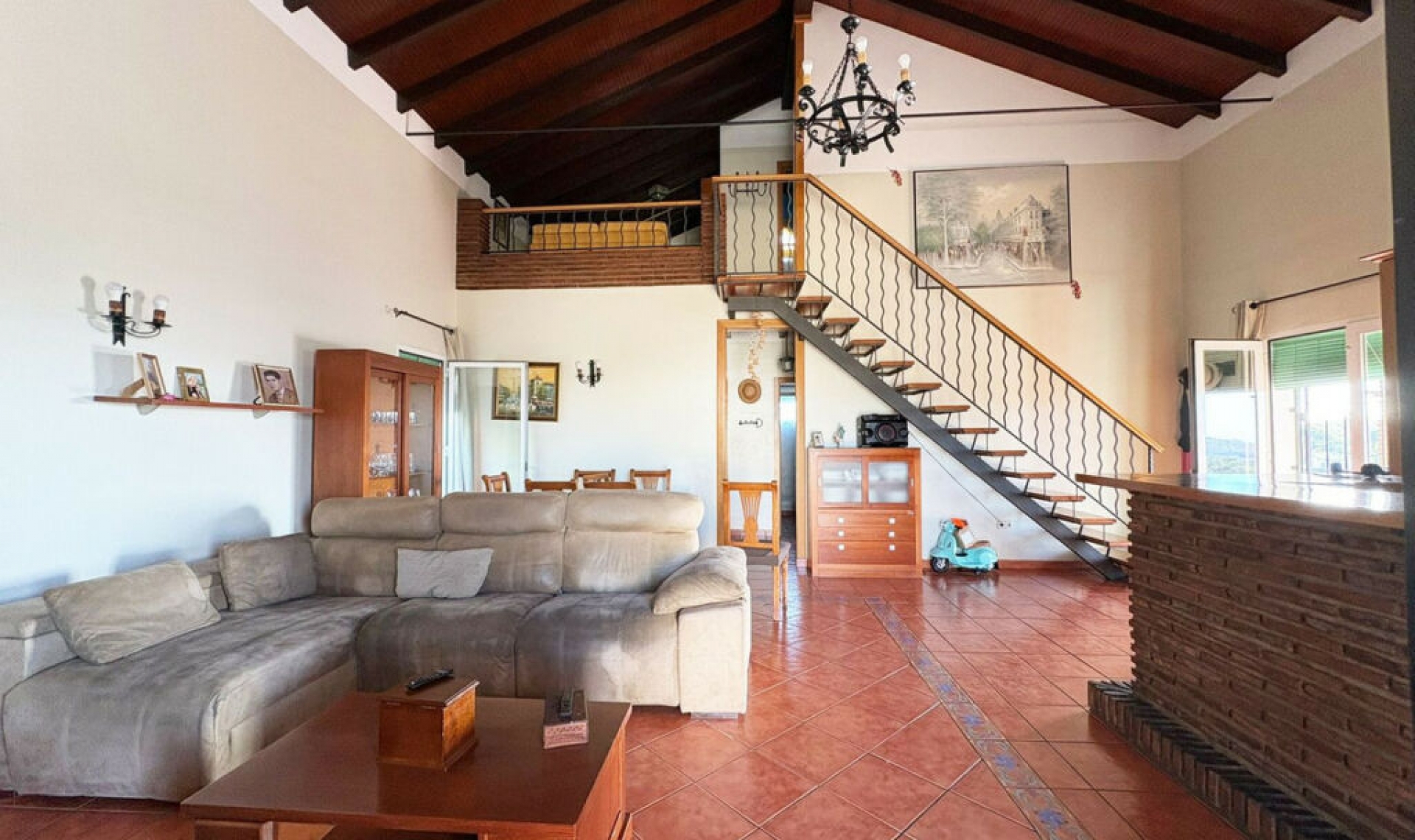 Resale - House -
La Cala de Mijas