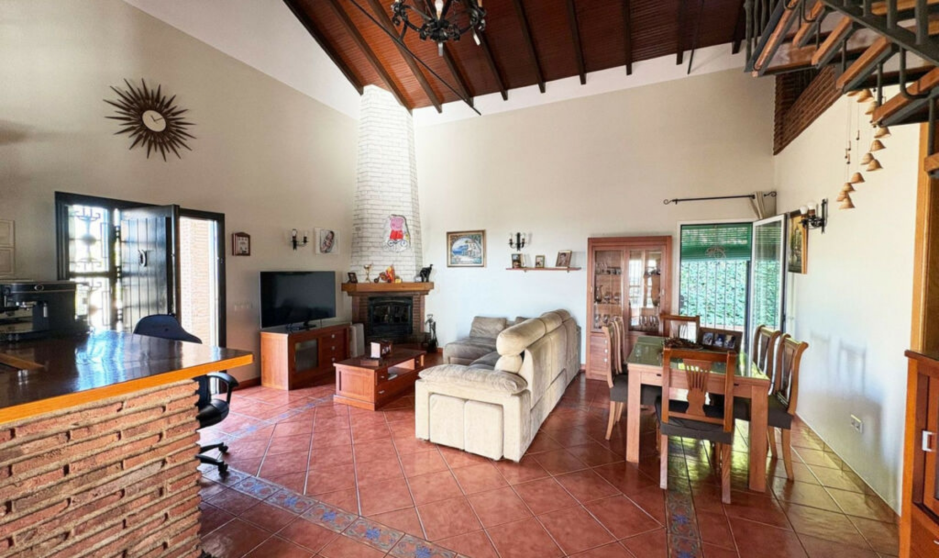 Resale - House -
La Cala de Mijas