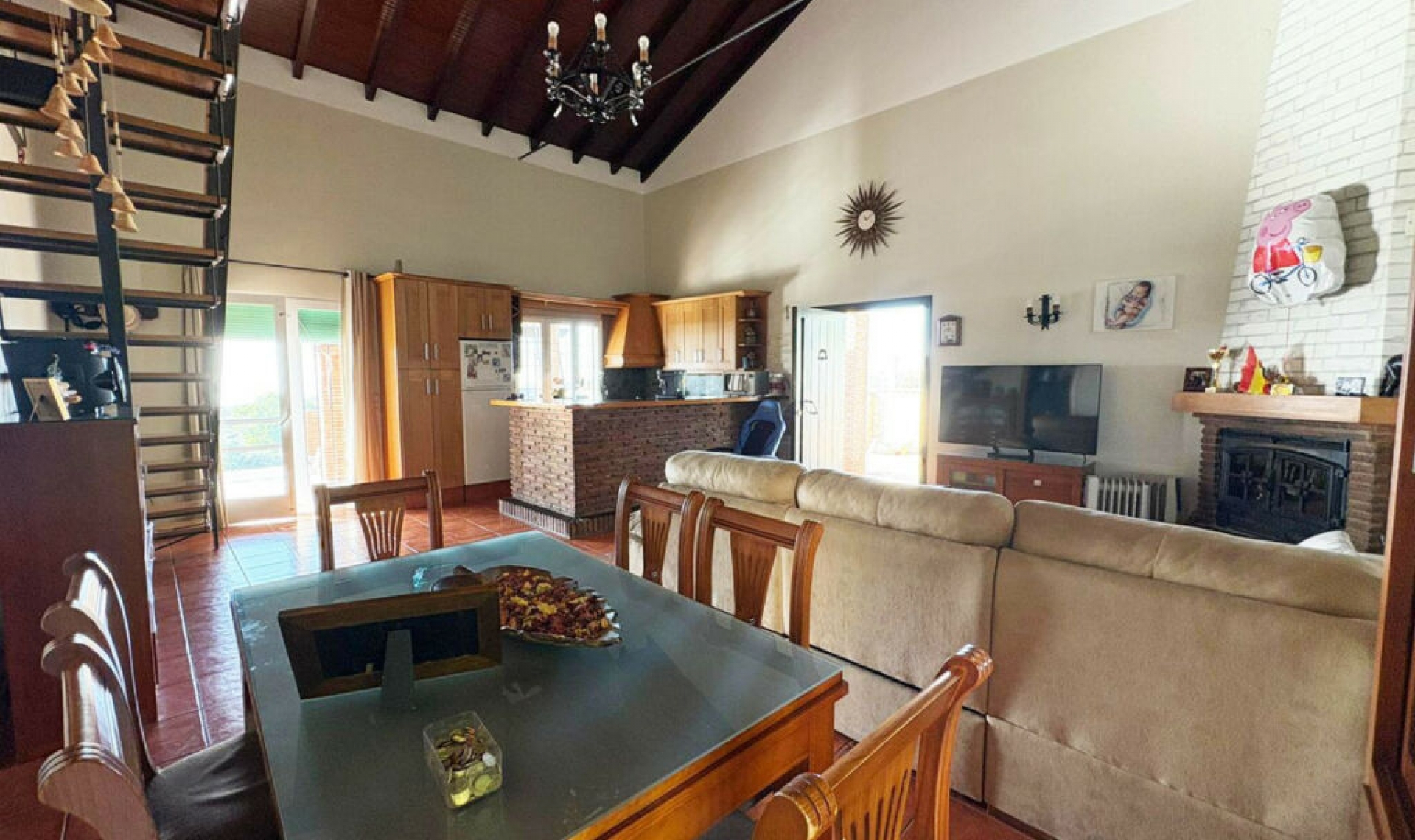 Resale - House -
La Cala de Mijas