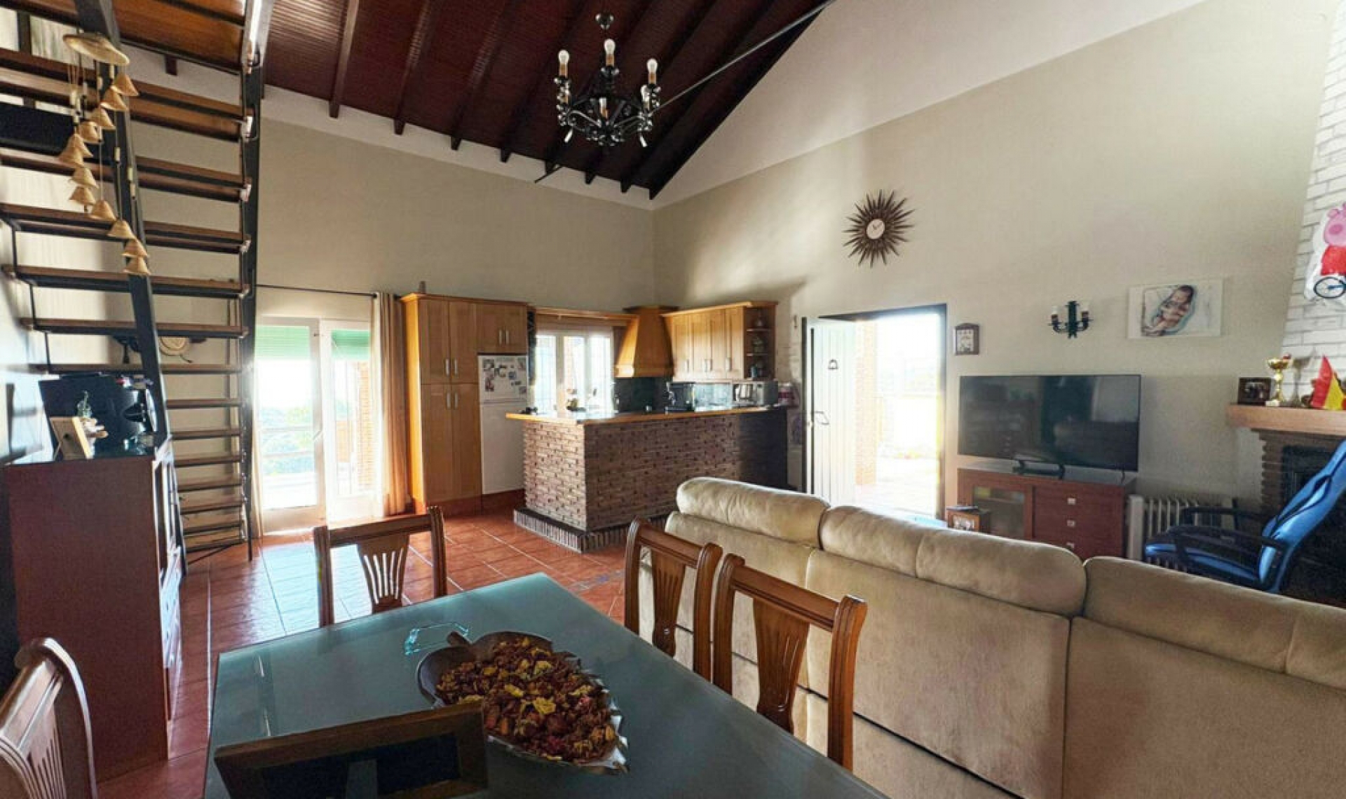 Resale - House -
La Cala de Mijas