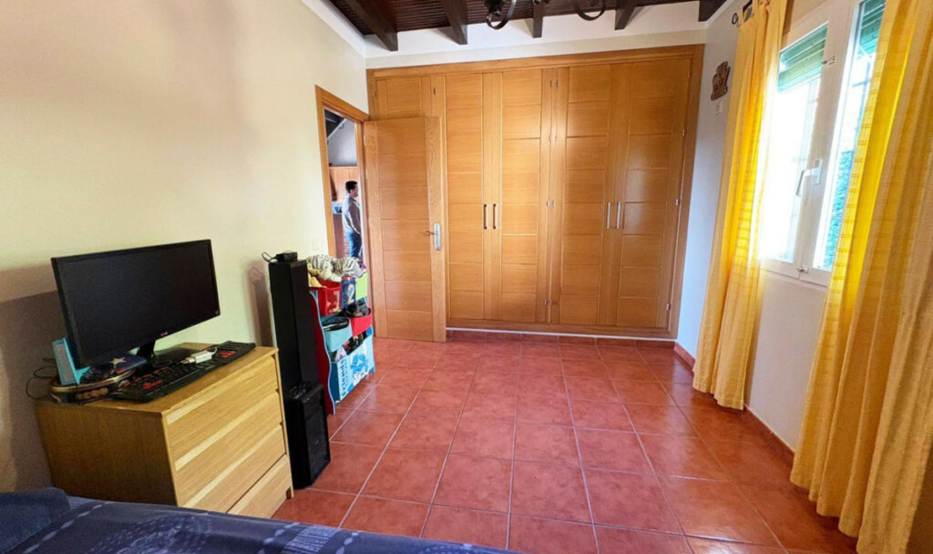 Resale - House -
La Cala de Mijas