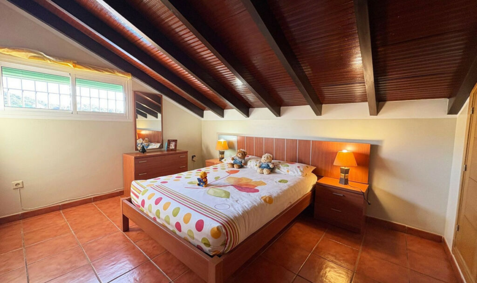 Resale - House -
La Cala de Mijas