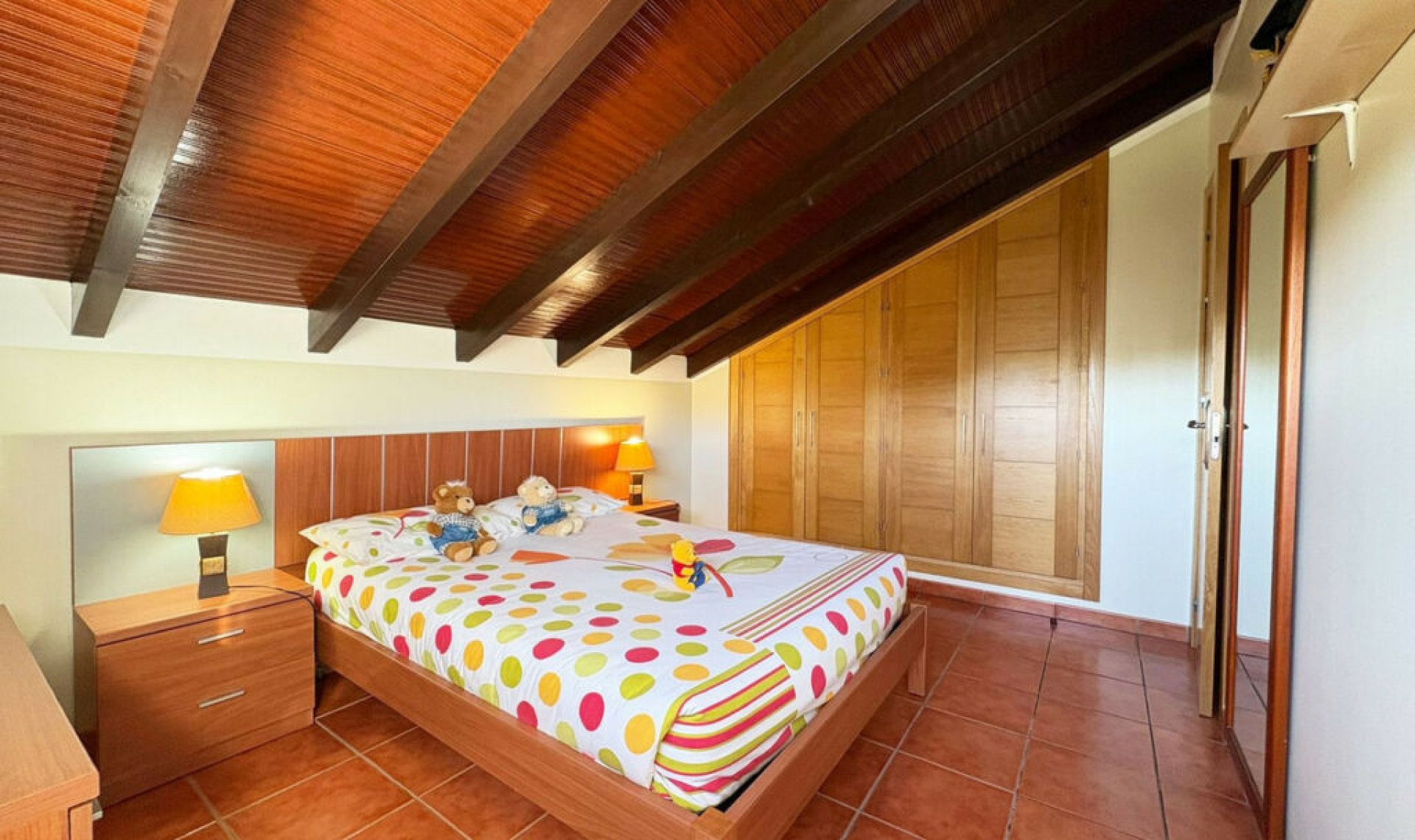 Resale - House -
La Cala de Mijas