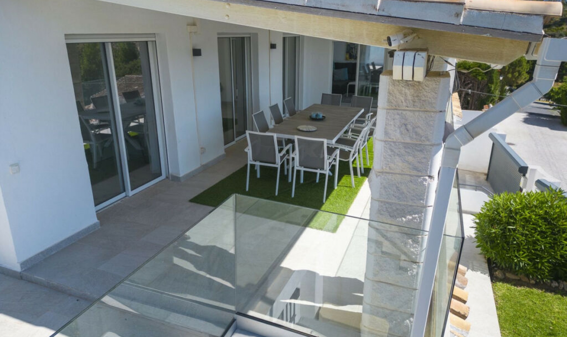 Resale - House -
La Cala de Mijas