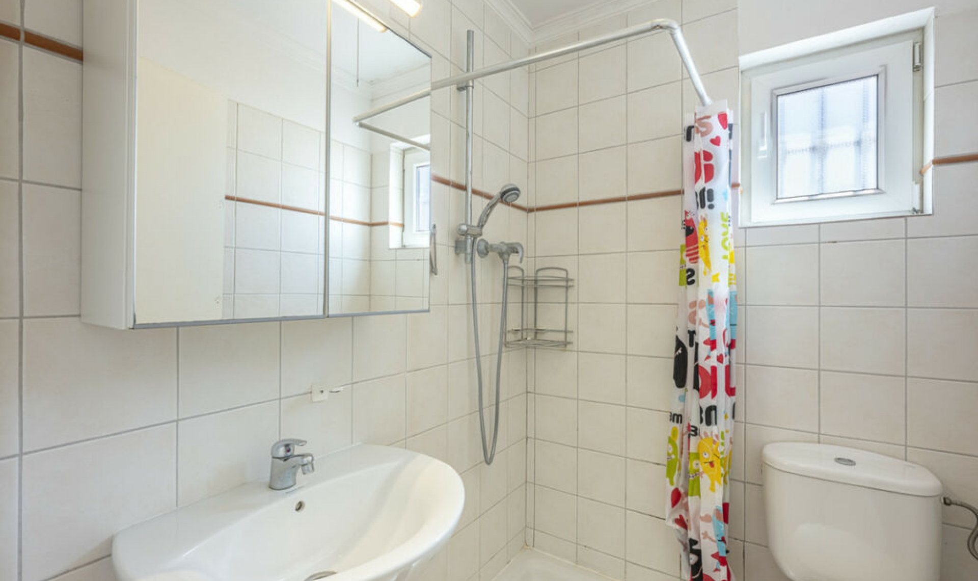 Resale - House -
La Cala de Mijas