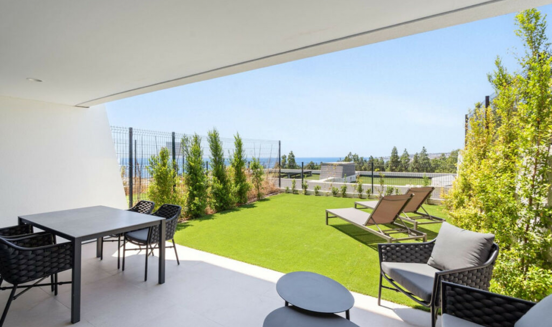 Resale - House -
La Cala de Mijas