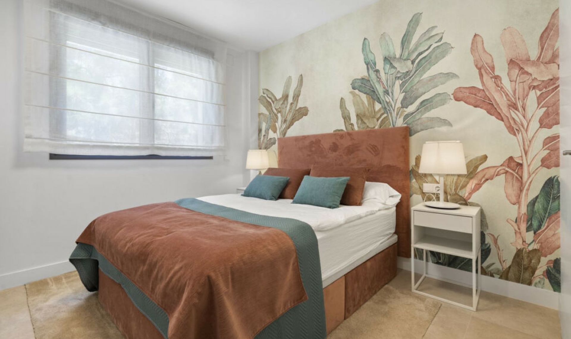 Resale - House -
La Cala de Mijas