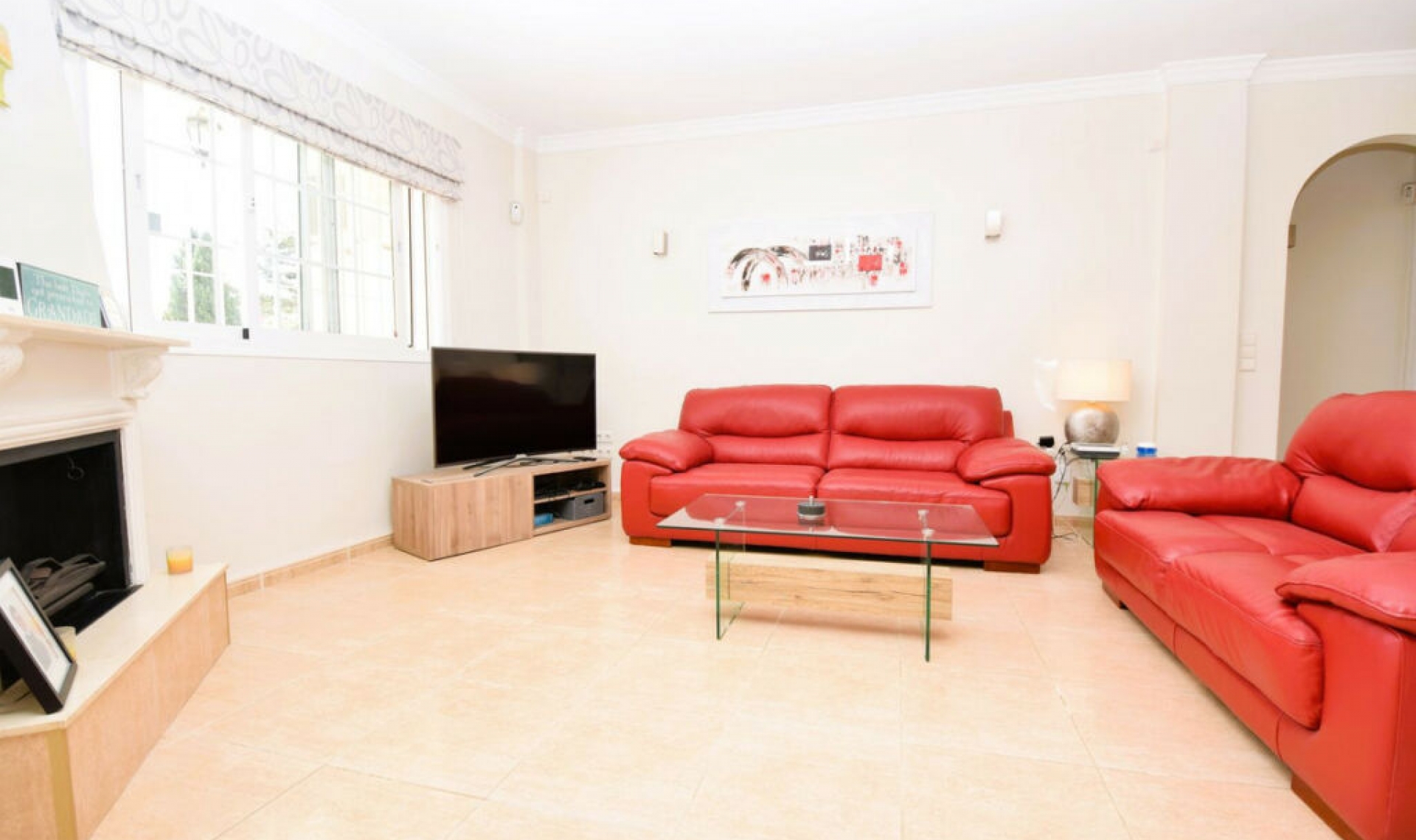 Resale - House -
La Cala de Mijas