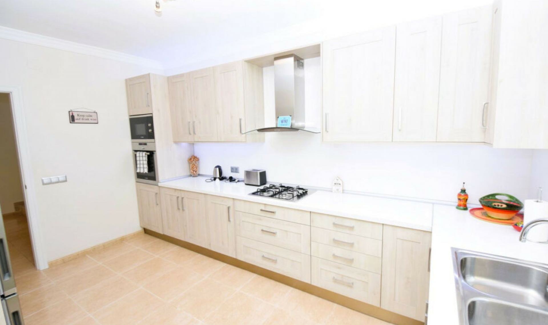 Resale - House -
La Cala de Mijas