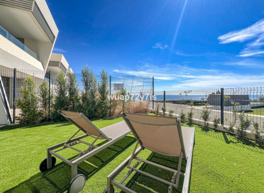 Resale - House -
La Cala de Mijas