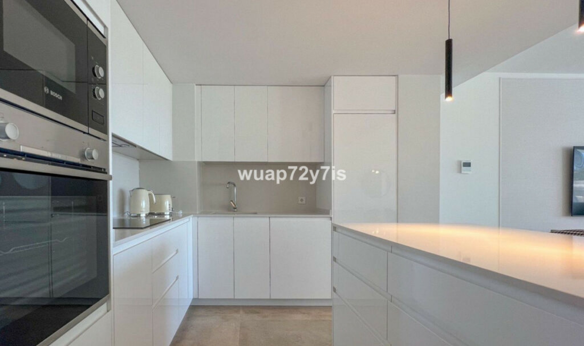 Resale - House -
La Cala de Mijas