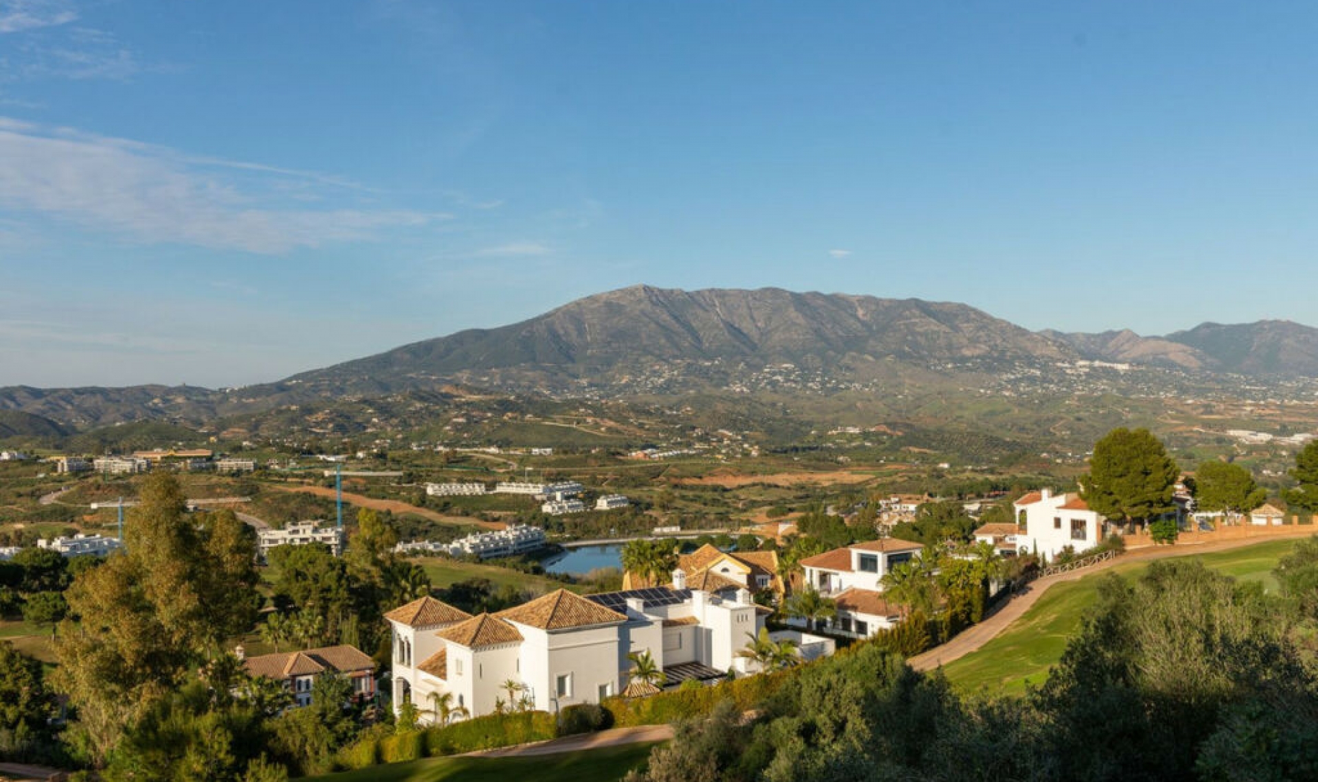 Resale - House -
La Cala Golf