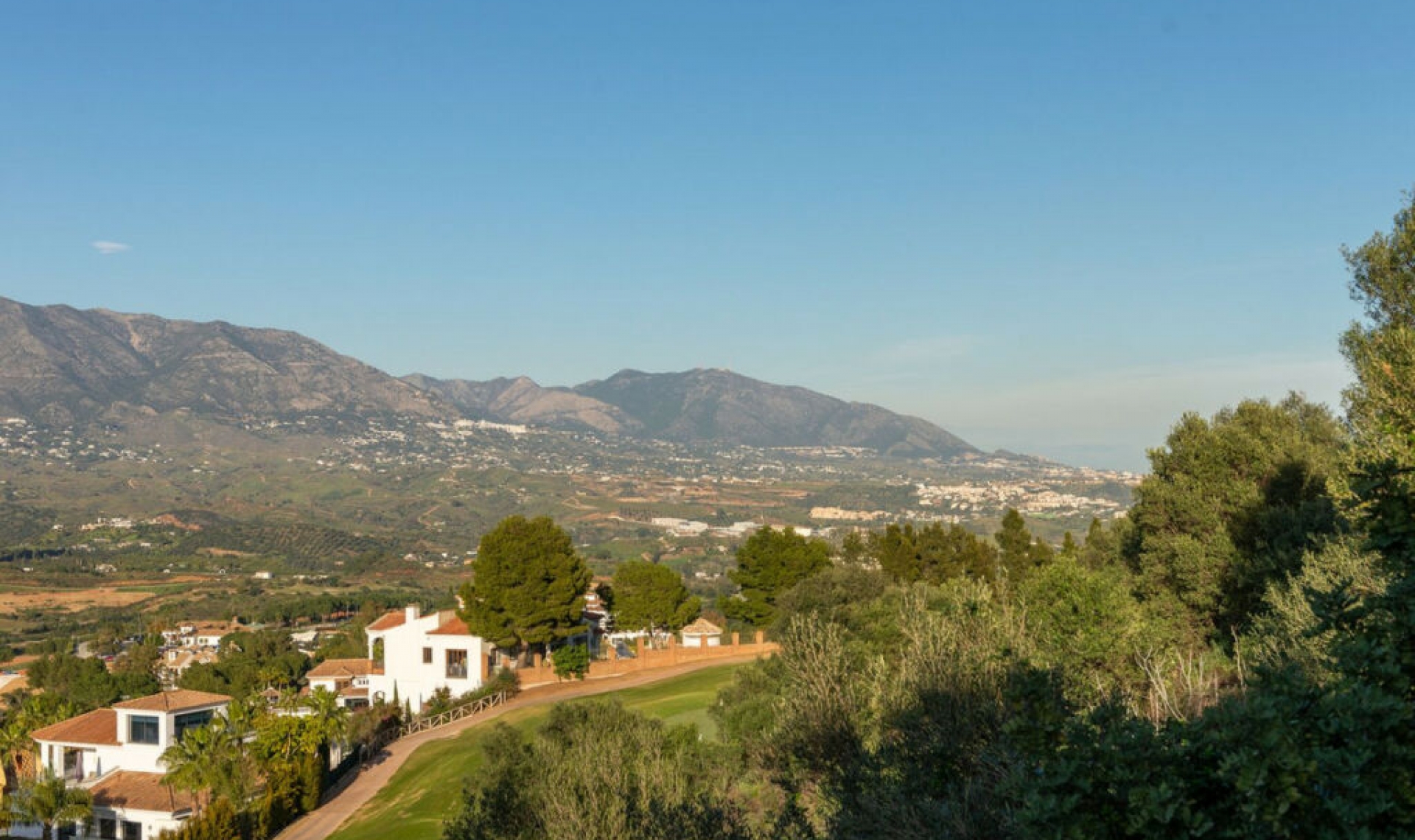 Resale - House -
La Cala Golf