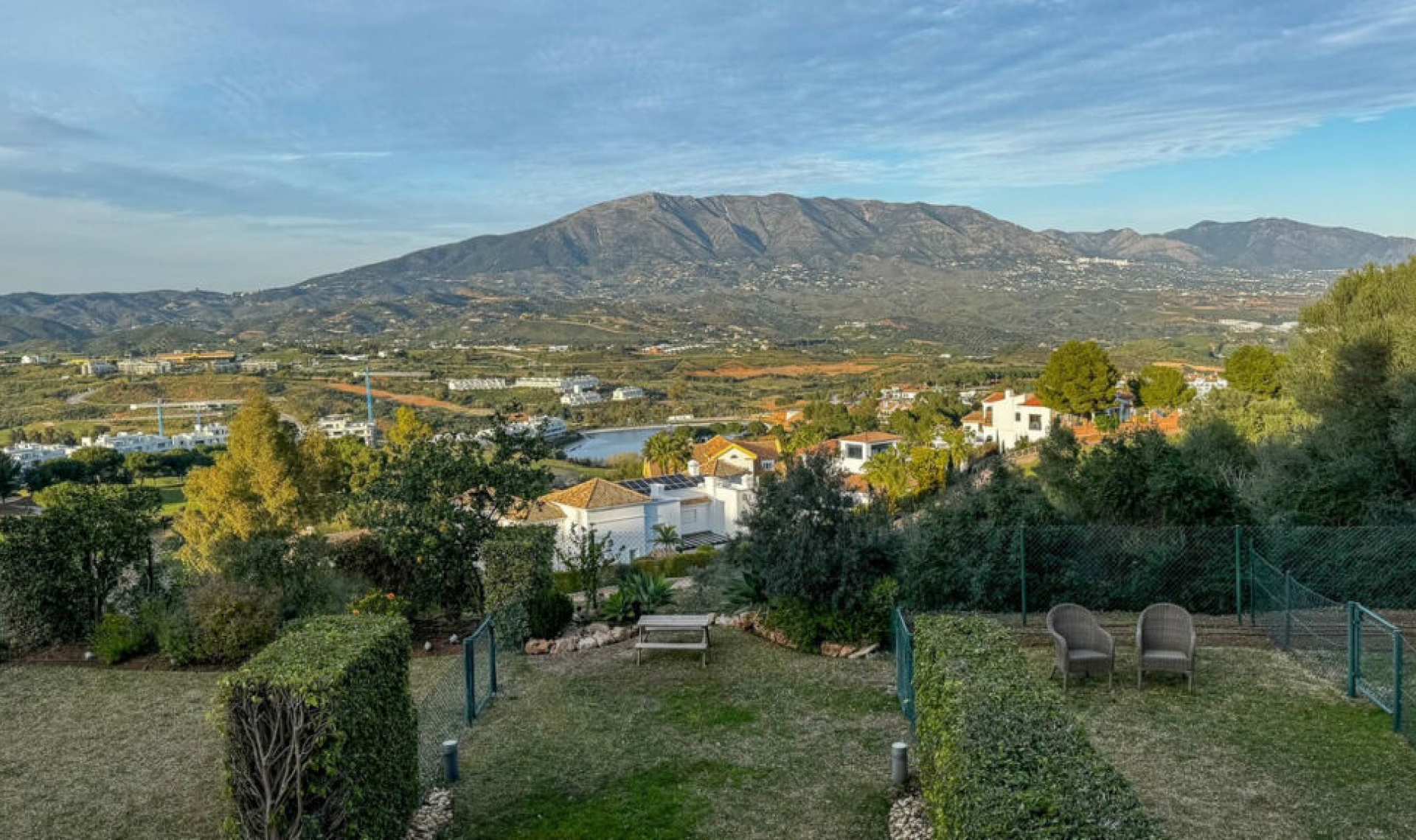 Resale - House -
La Cala Golf