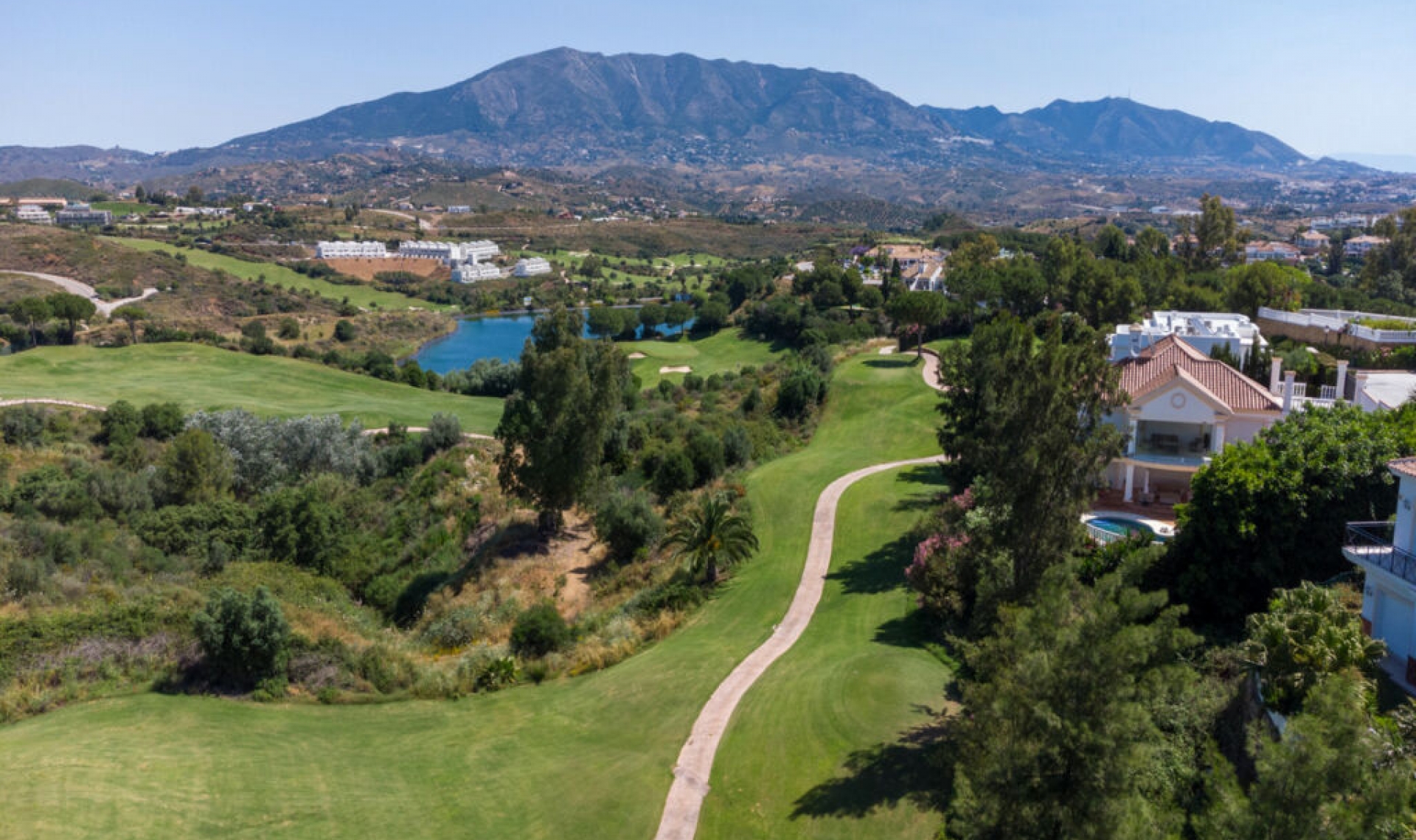 Resale - House -
La Cala Golf