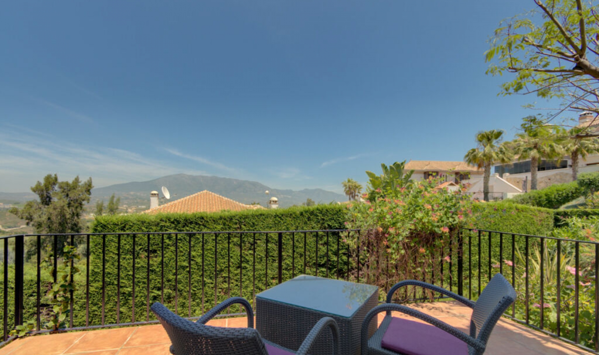 Resale - House -
La Cala Golf