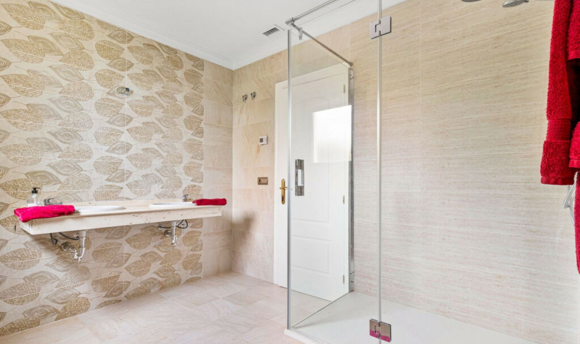 Resale - House -
La Cala Golf
