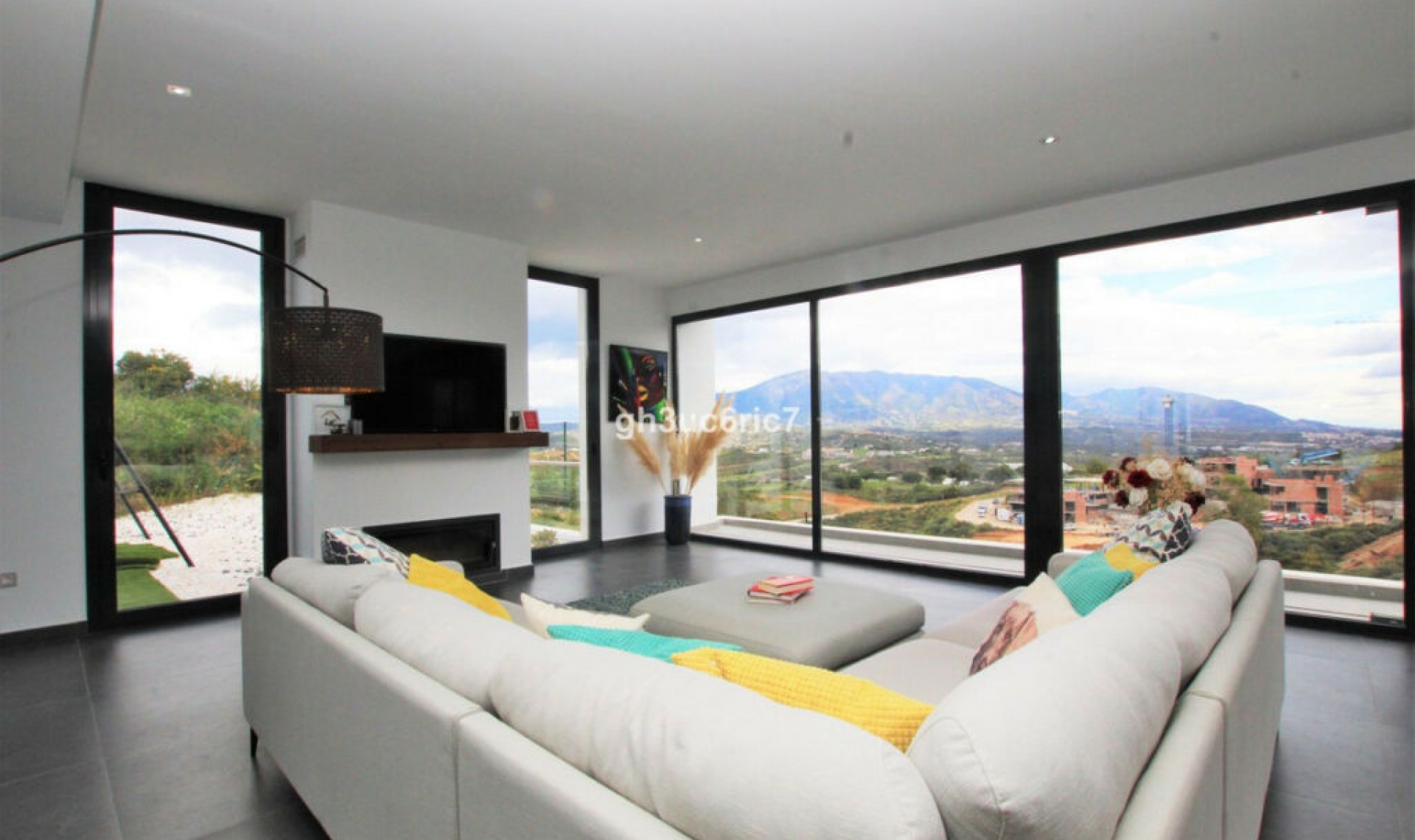 Resale - House -
La Cala Golf