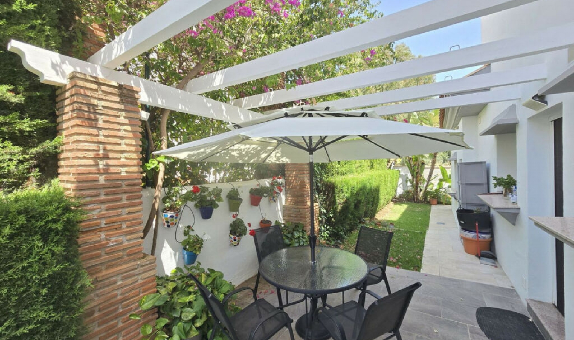 Resale - House -
La Cala Golf
