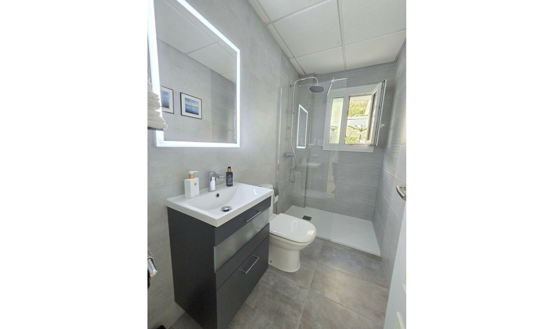 Resale - House -
La Cala Golf
