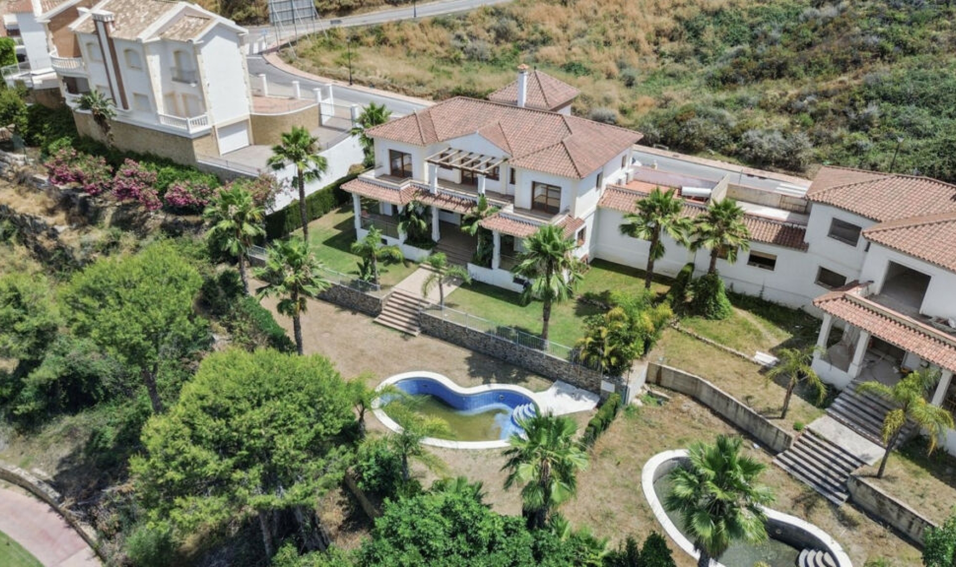Resale - House -
La Cala Golf