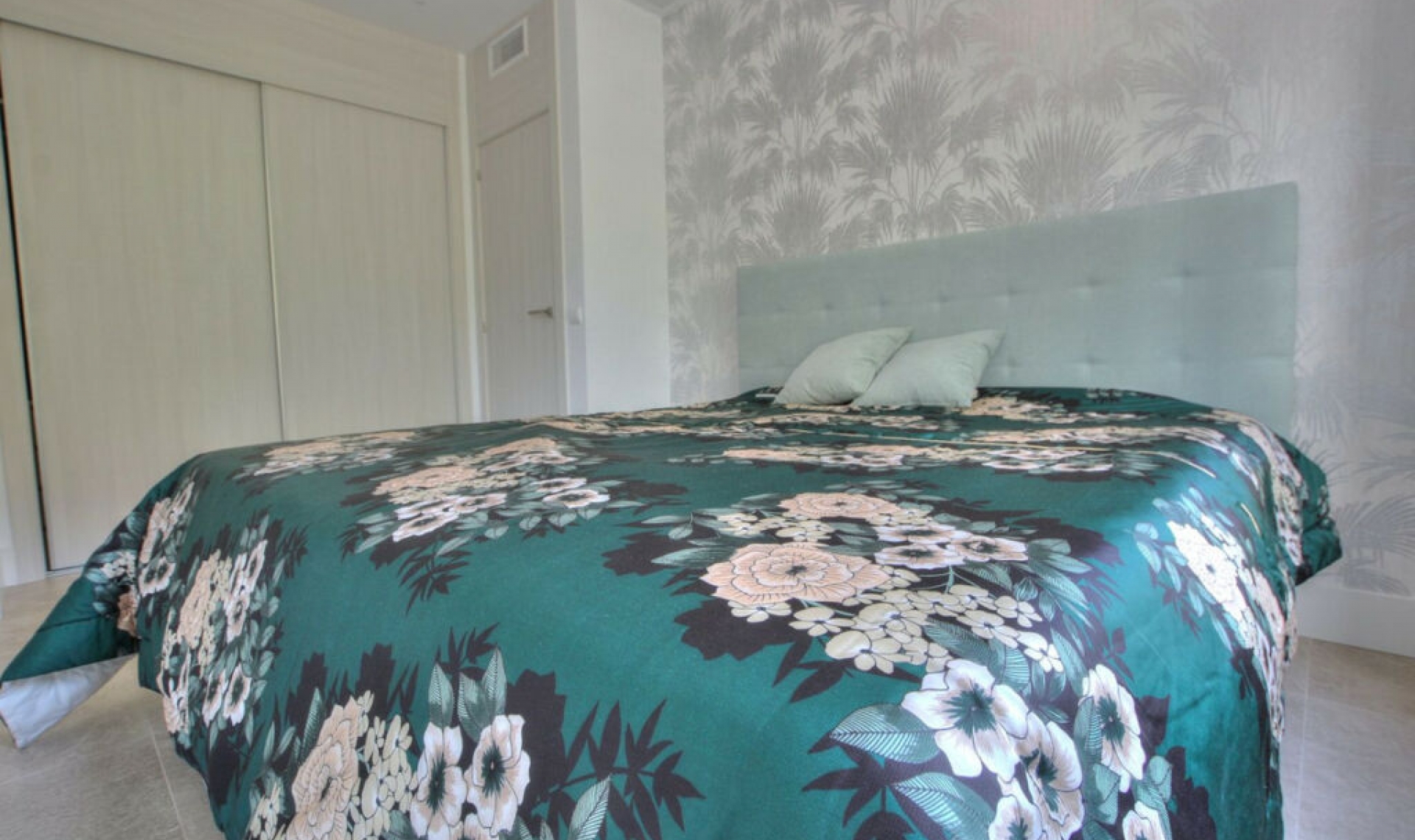 Resale - House -
La Cala Golf