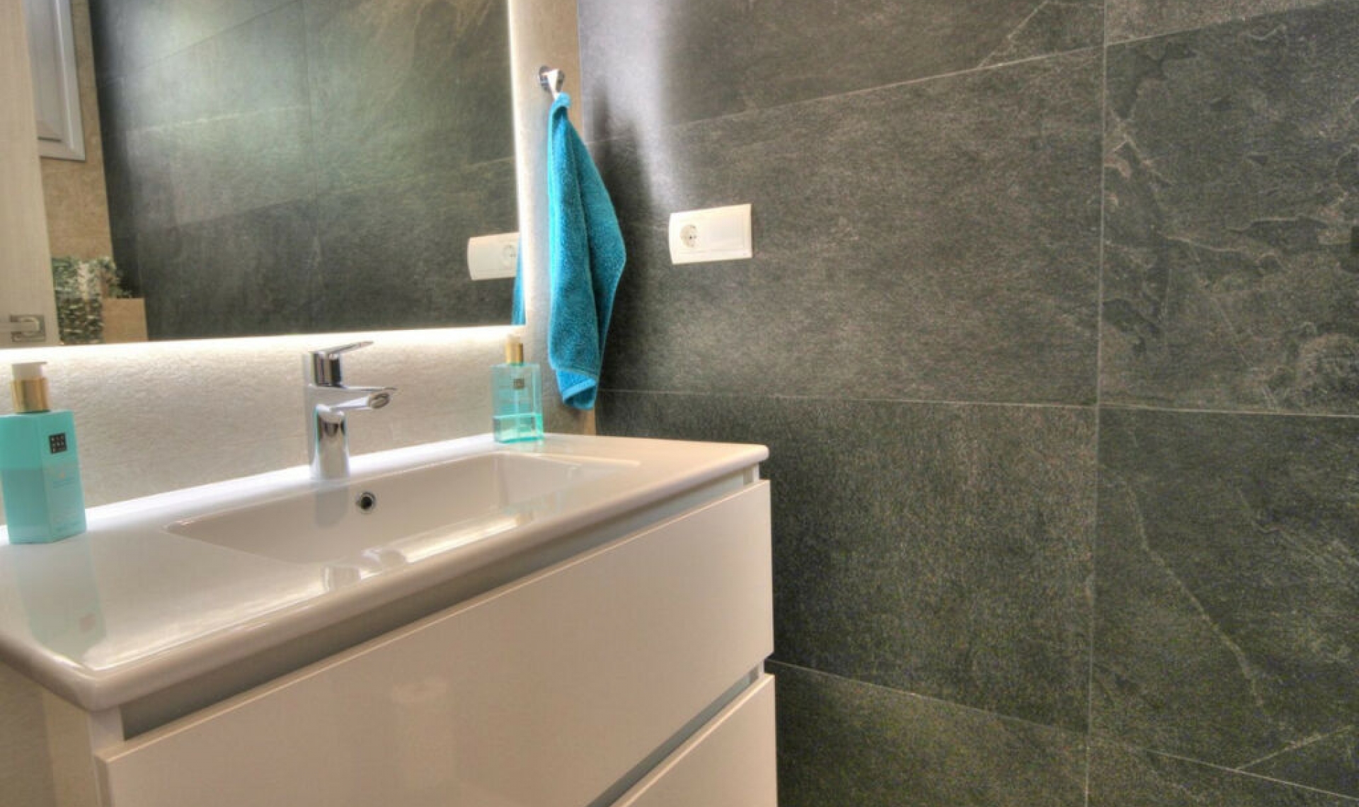 Resale - House -
La Cala Golf