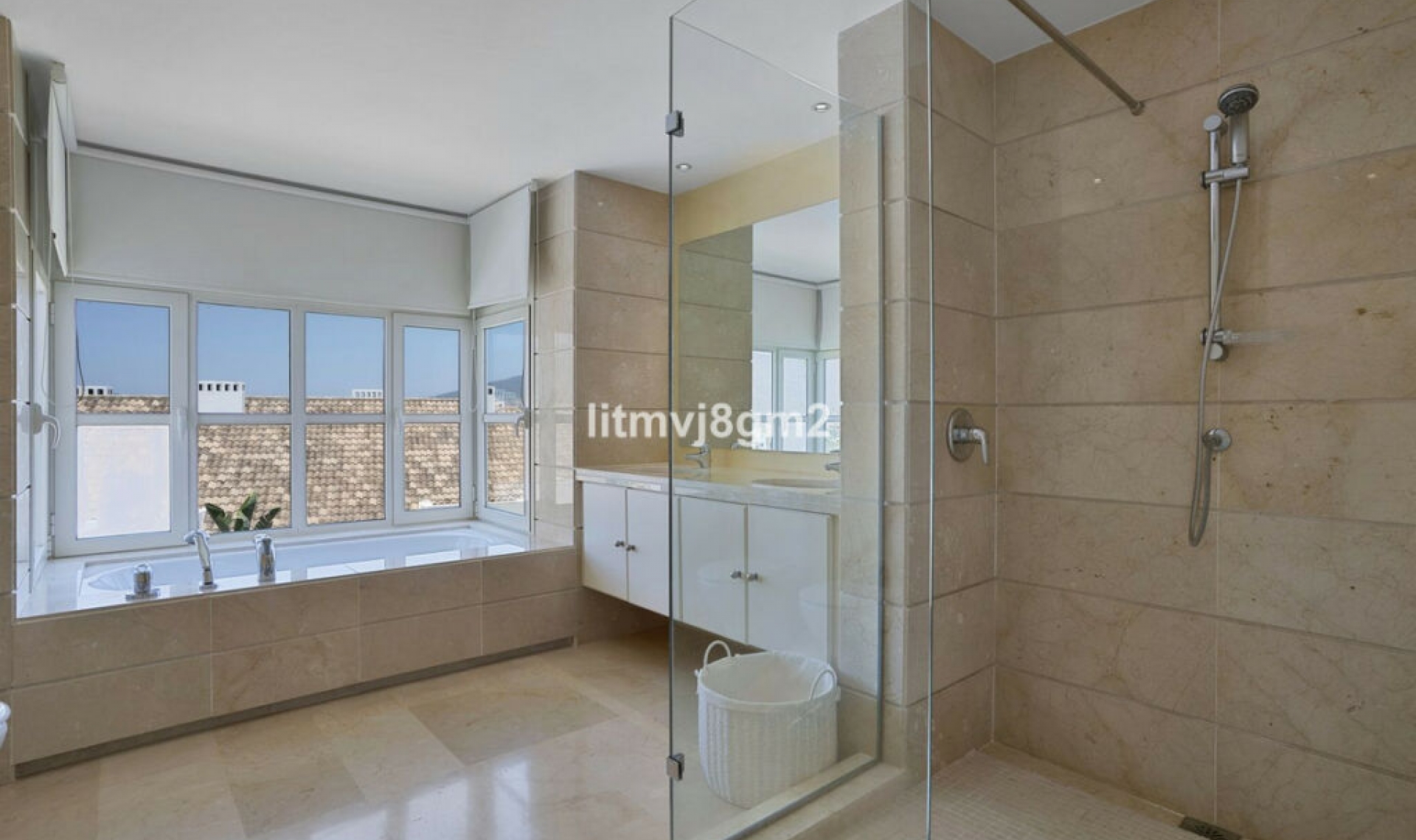 Resale - House -
La Cala Golf