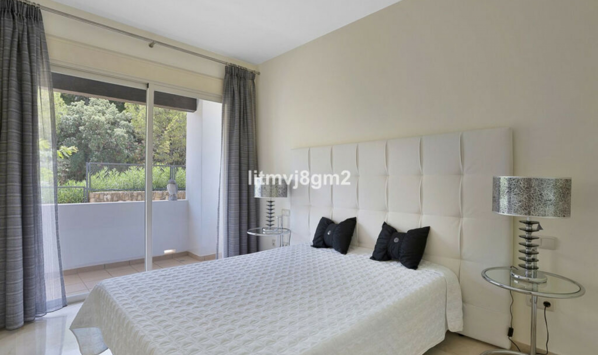 Resale - House -
La Cala Golf