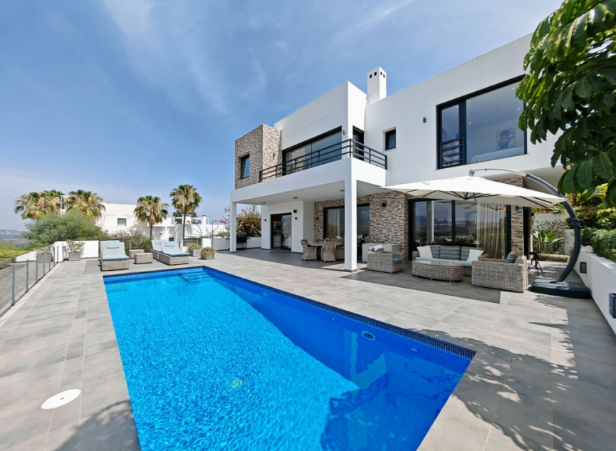 Resale - House -
La Cala Golf
