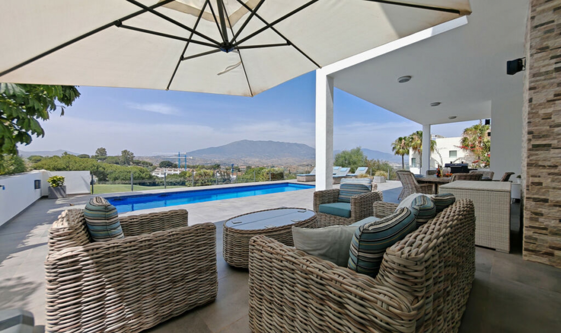 Resale - House -
La Cala Golf