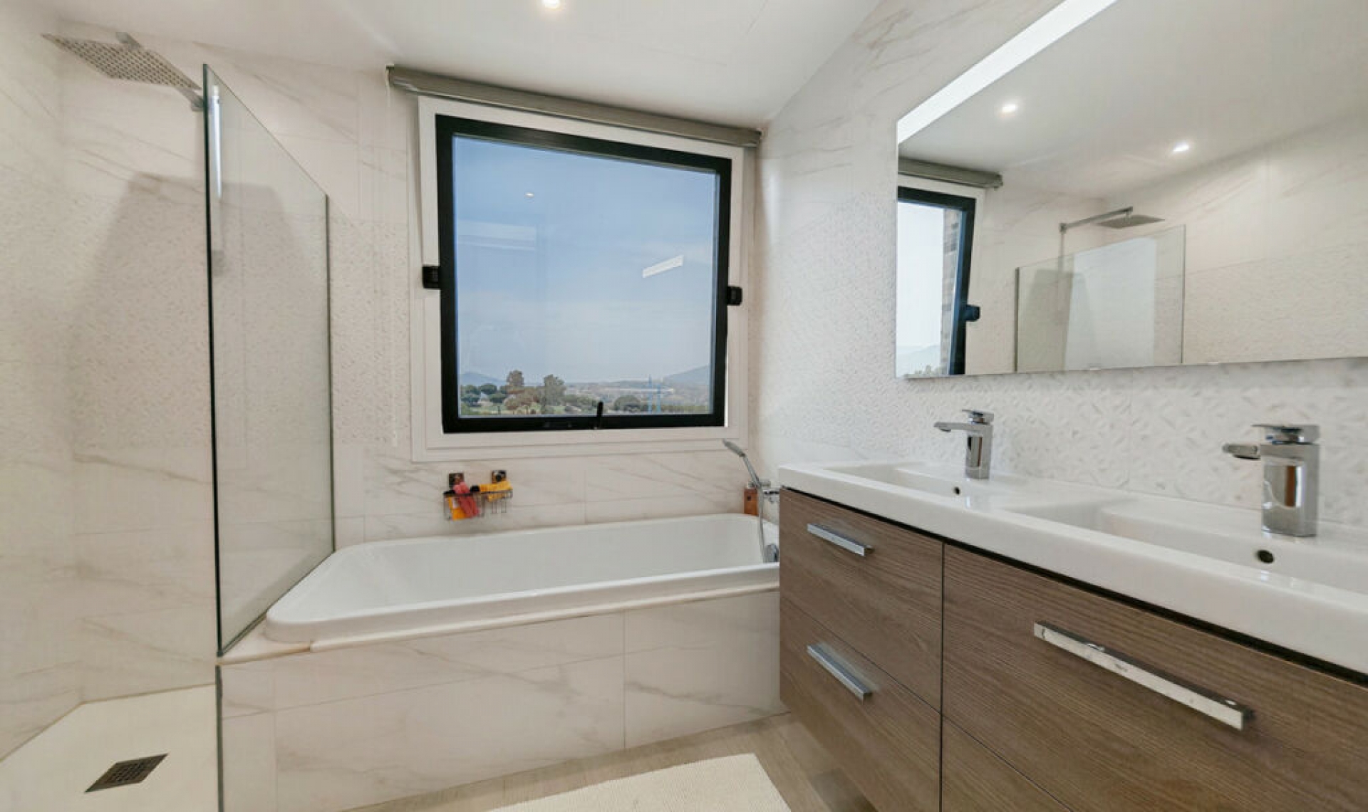 Resale - House -
La Cala Golf