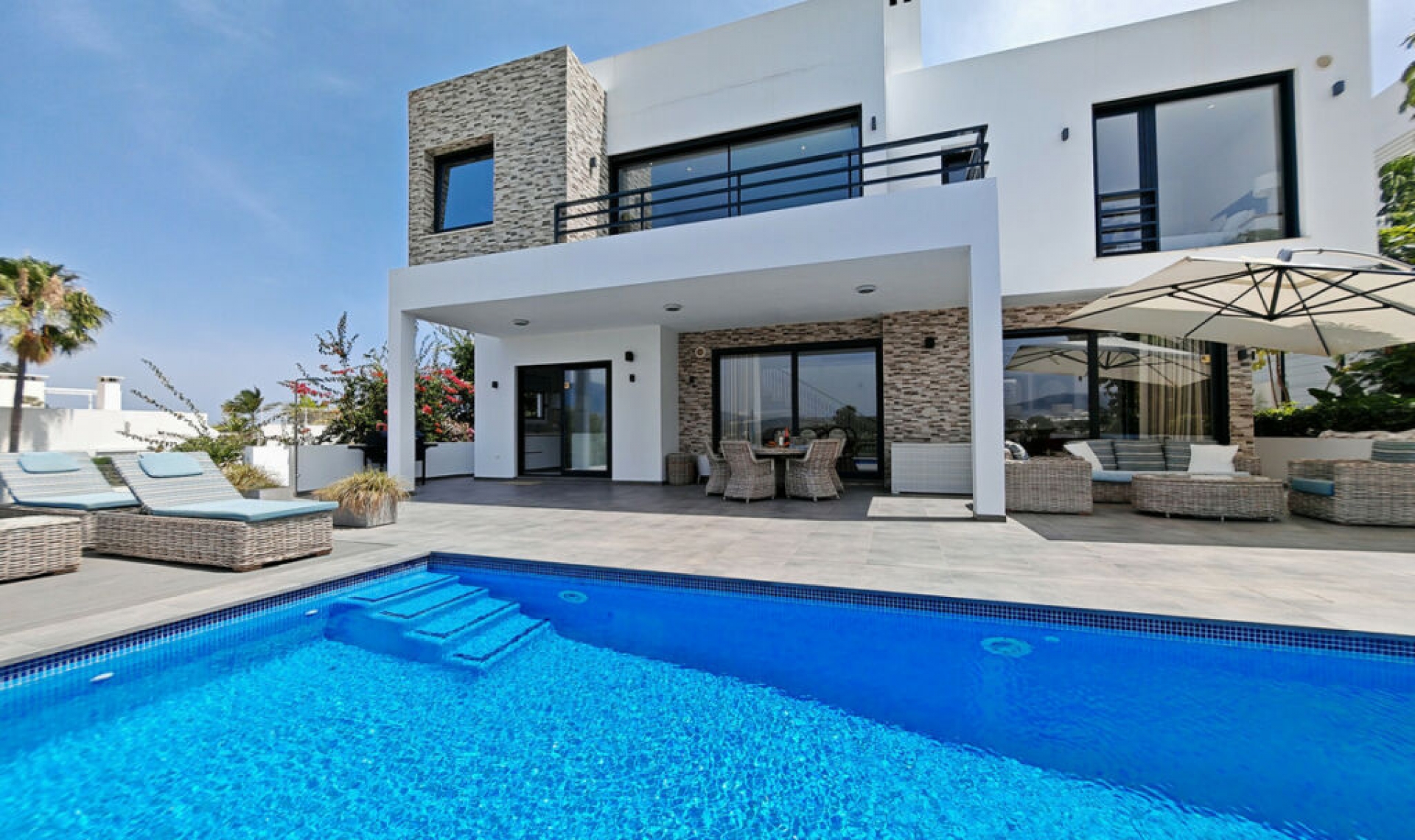 Resale - House -
La Cala Golf
