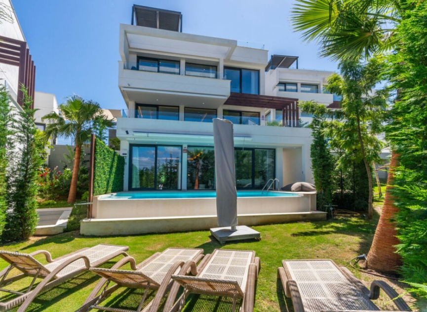 Resale - House -
La Cala Golf