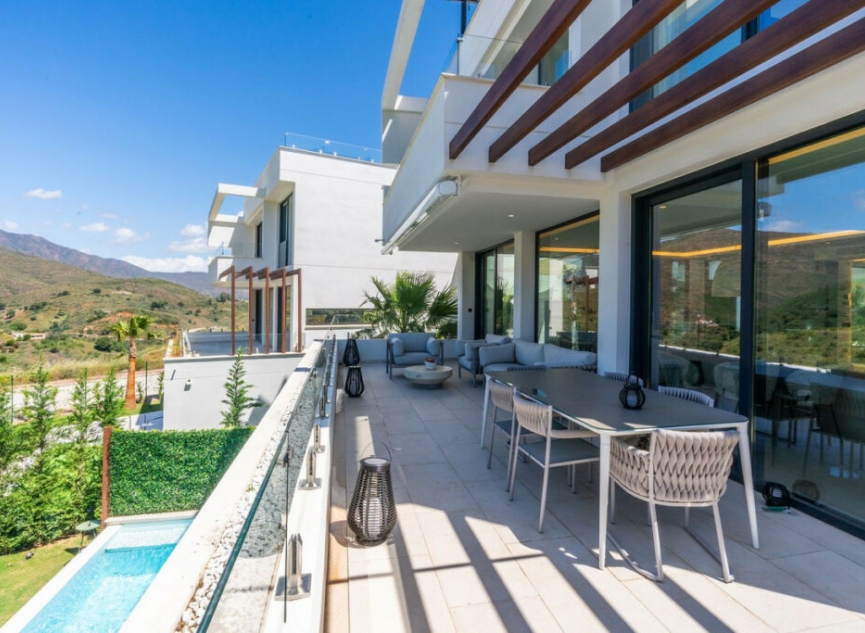 Resale - House -
La Cala Golf